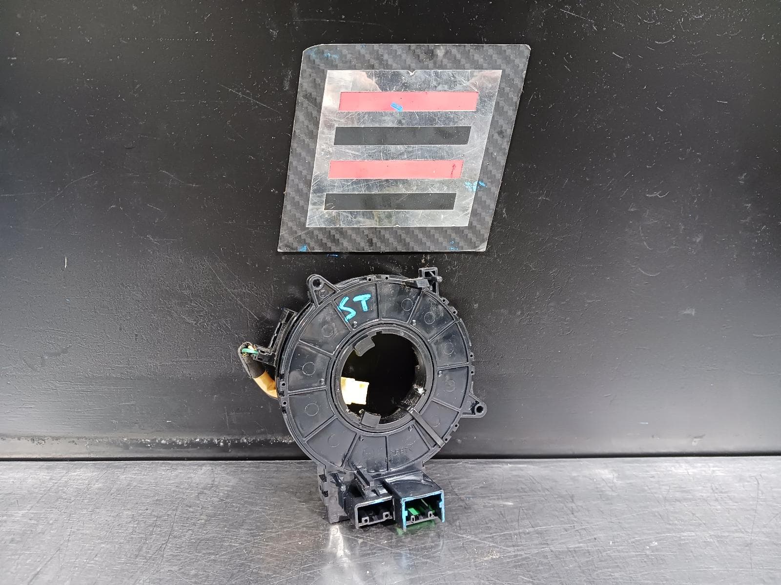 Used auto part listing image: 2013 MITSUBISHI TRITON CLOCKSPRING, W/ CONTROLS ON STEERING WHEEL TYPE, ML-MN, 07/06-04/15 0000245881