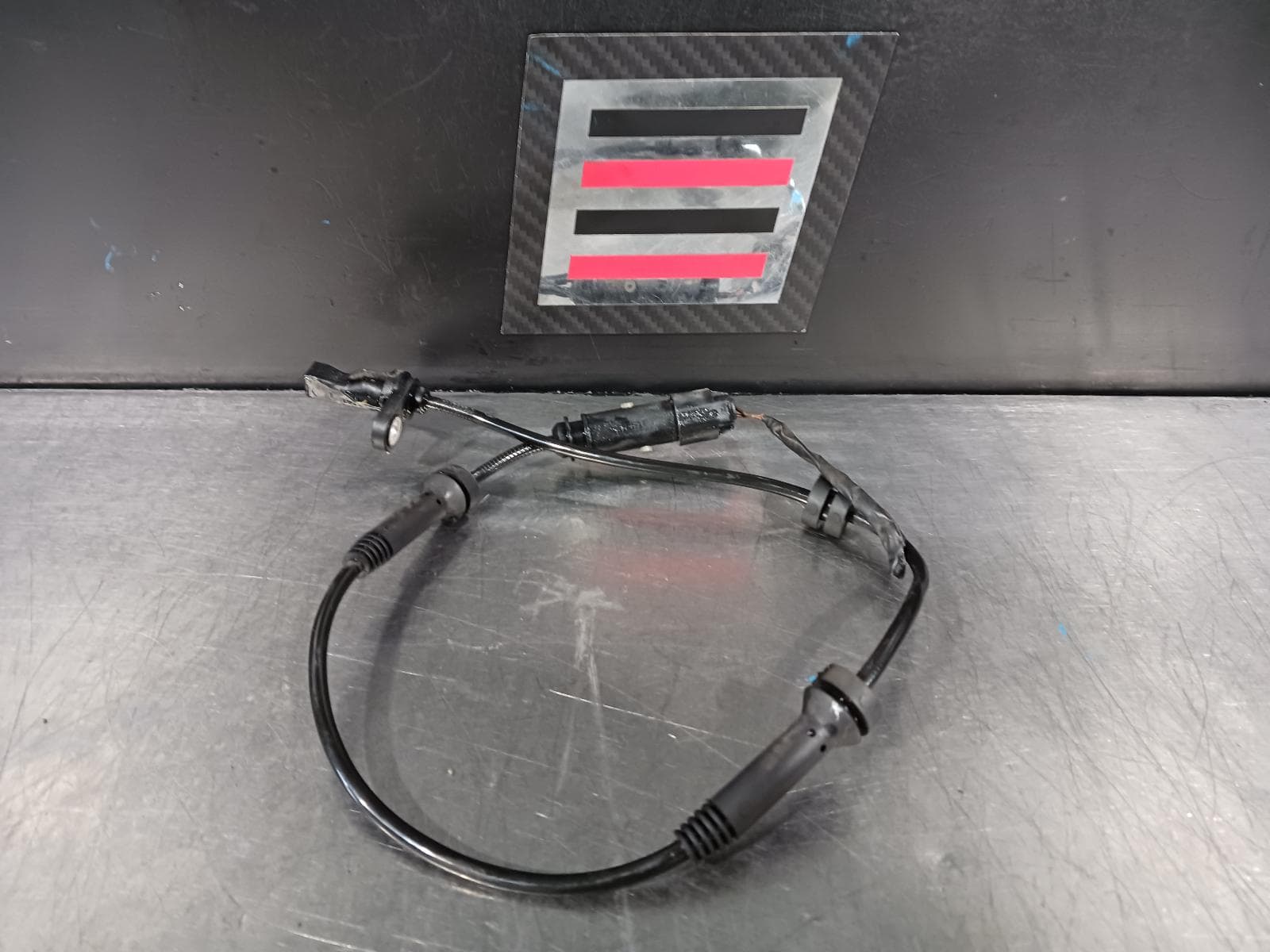 Used auto part listing image: 2013 BMW 3 SERIES ABS SENSOR F30, 02/12-12/19 0000211147
