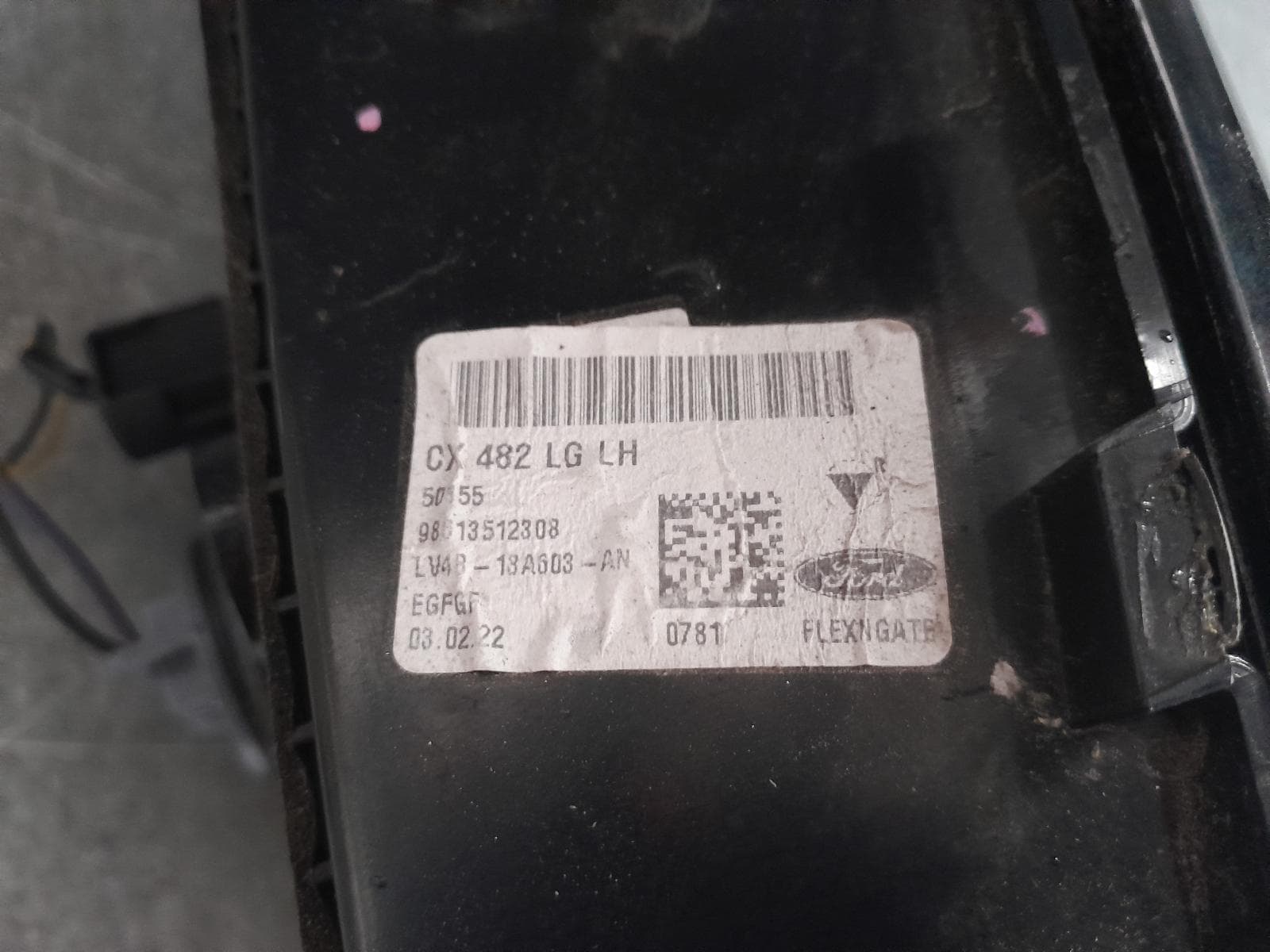 Used auto part listing image: 2022 FORD ESCAPE REAR GARNISH TAILGATE LAMP (LH SIDE), ZH, 06/20- 0000322097