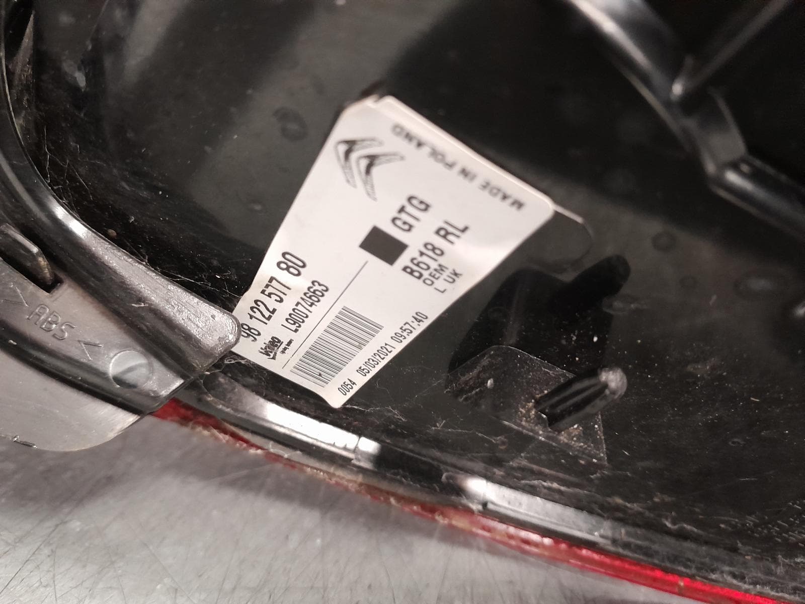 Used auto part listing image: 2021 CITROEN C3 LEFT TAILLIGHT IN BODY, LED TYPE, B618, 08/17- 0000349730
