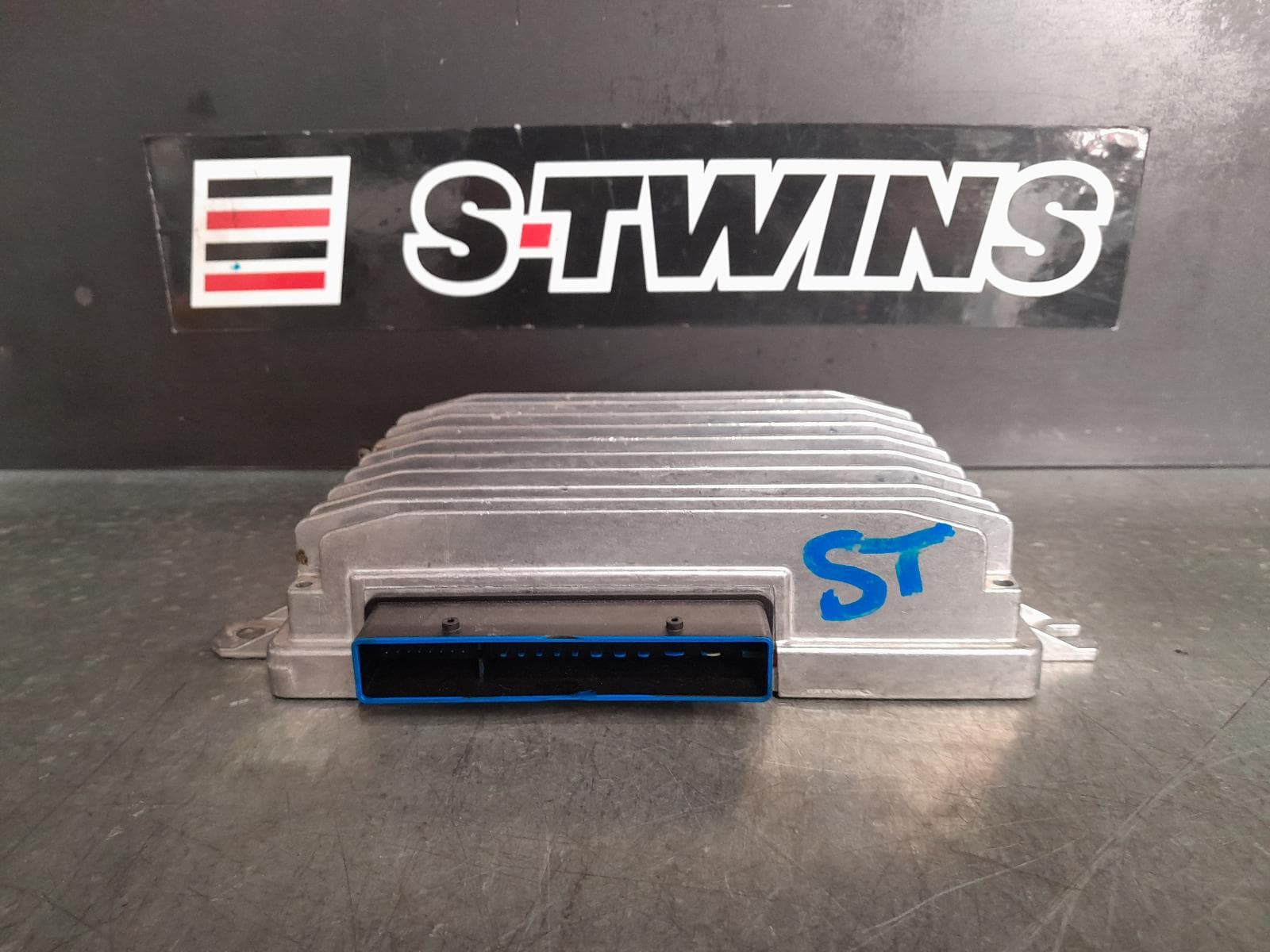 Used auto part listing image: 2021 AUDI Q7 4M, AMPLIFIER, 730 WATT, 04/20- 0000324202