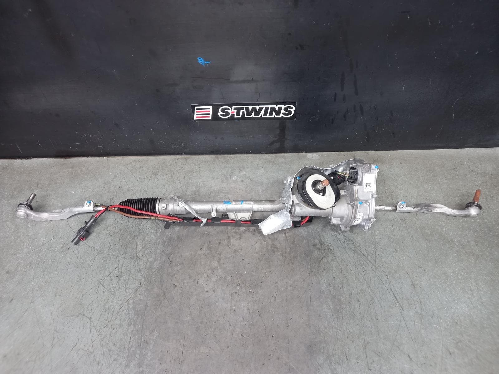 Used auto part listing image: 2020 BMW 2 SERIES STEERING BOX RACK F44, SEDAN, 09/19-10/24 0000366203