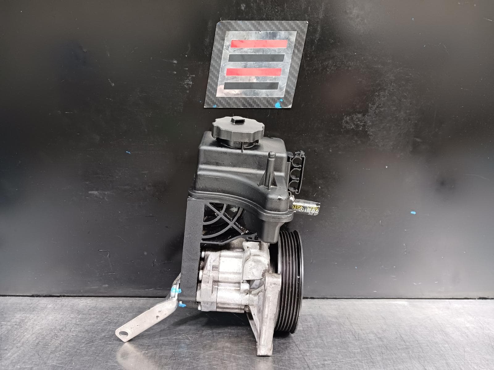 Used auto part listing image: 2009 MERCEDES SPRINTER STEERING PUMP DIESEL, 2.1, NCV3, 09/09-01/11 0000236254