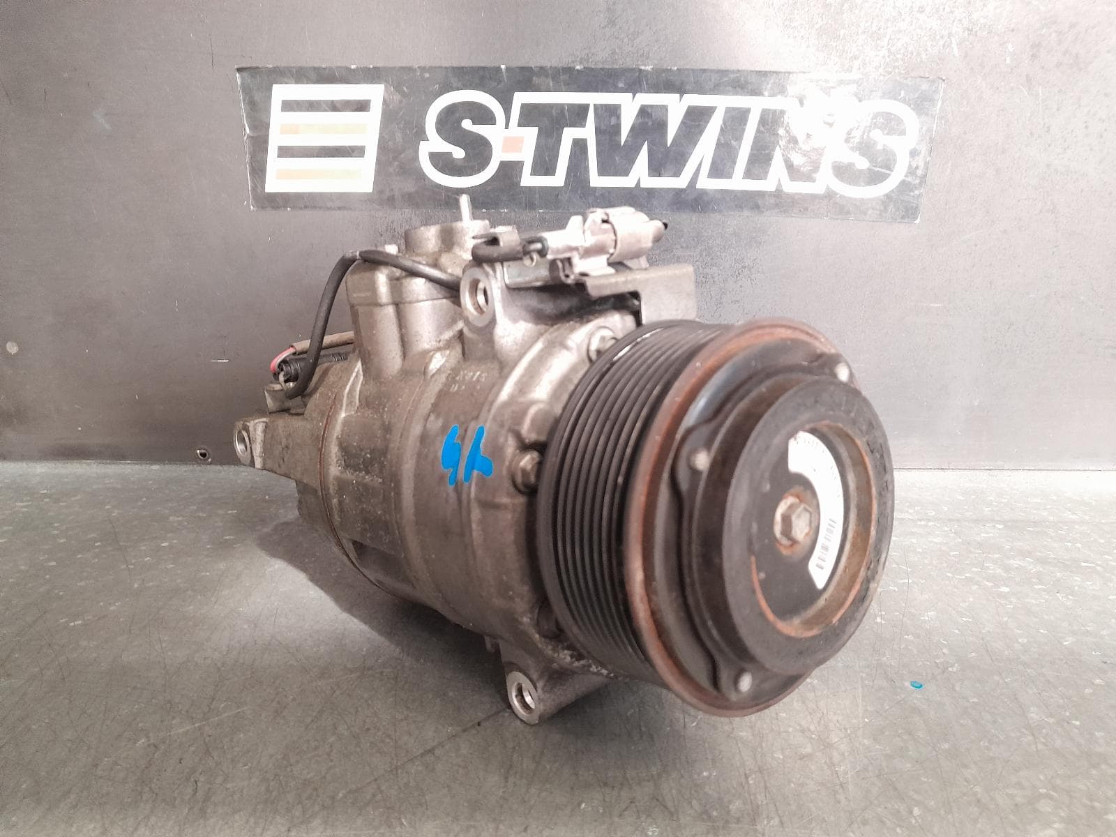 Used auto part listing image: 2014 BMW 3 SERIES A C COMPRESSOR F30, 3.0, N55, PETROL, NON HYBRID, 11/11-12/15 0000327164