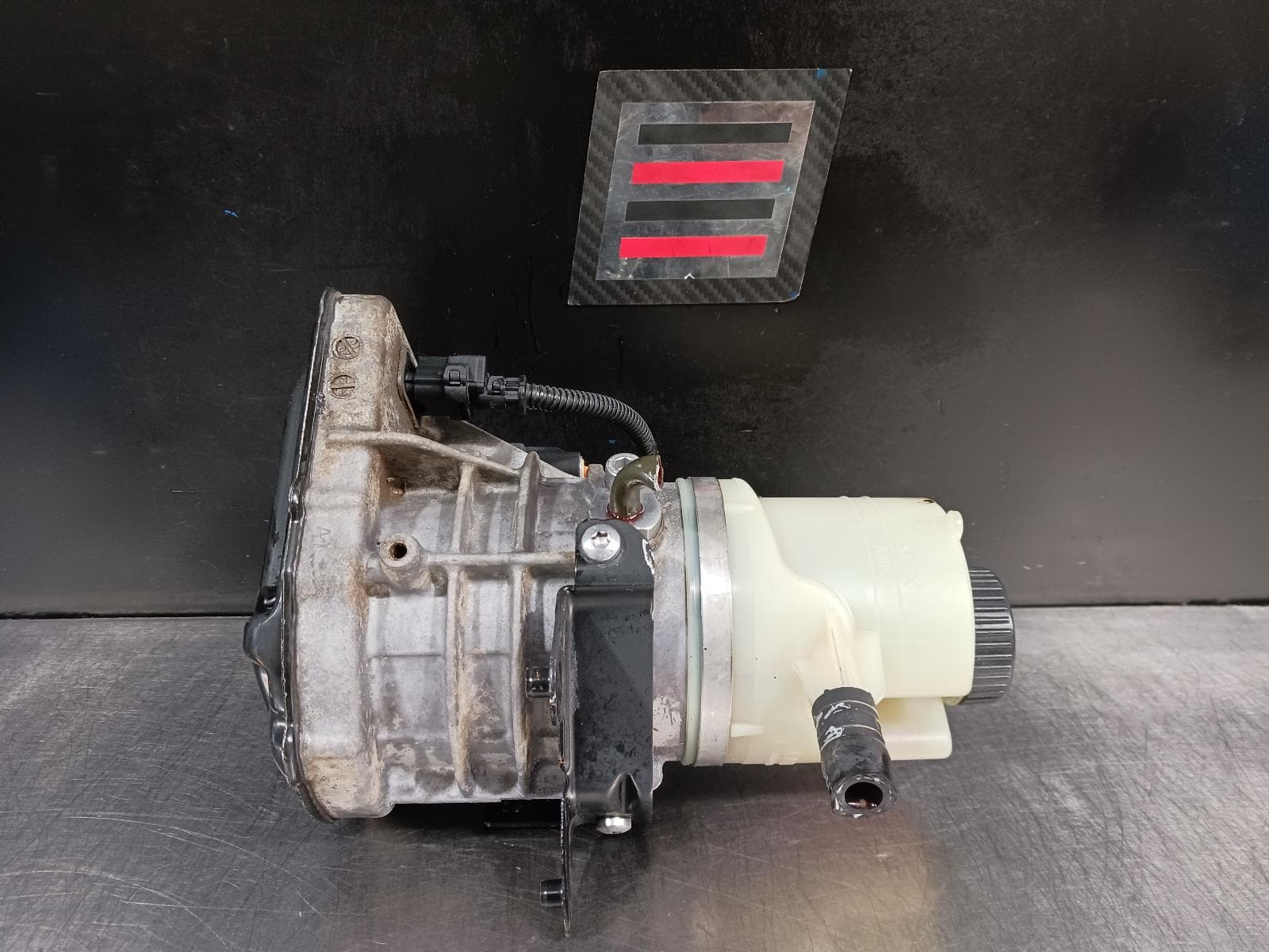 Used auto part listing image: 2021 RENAULT TRAFIC STEERING PUMP DIESEL, 1.6, X82, 01/15-09/22 0000231317