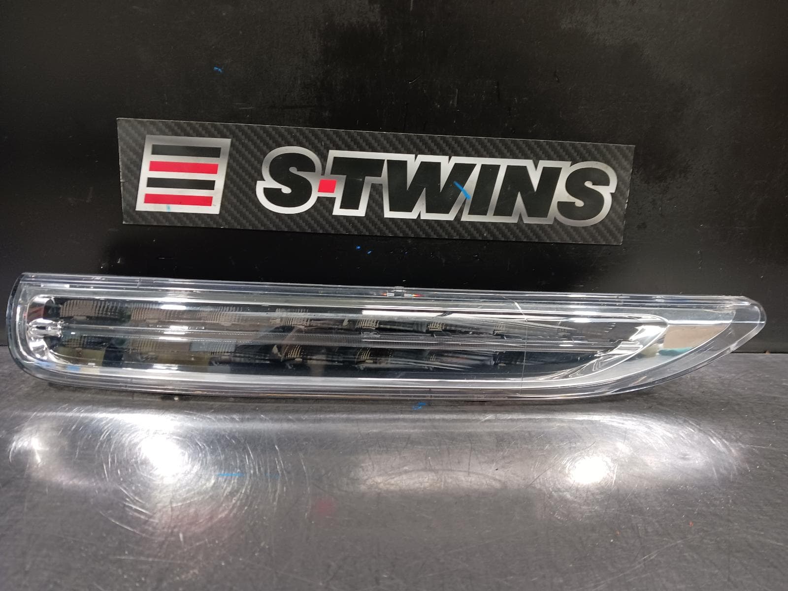Used auto part listing image: 2014 PORSCHE CAYENNE DAYTIME RUNNING LAMP, STANDARD/S TYPE, 92A, 11/14-04/18 0000231972