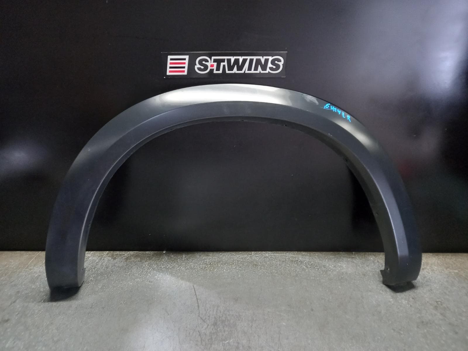 Used auto part listing image: 2020 RAM 1500 WHEEL ARCH FLARE DS, RH REAR, 11/17-12/23 0000264461