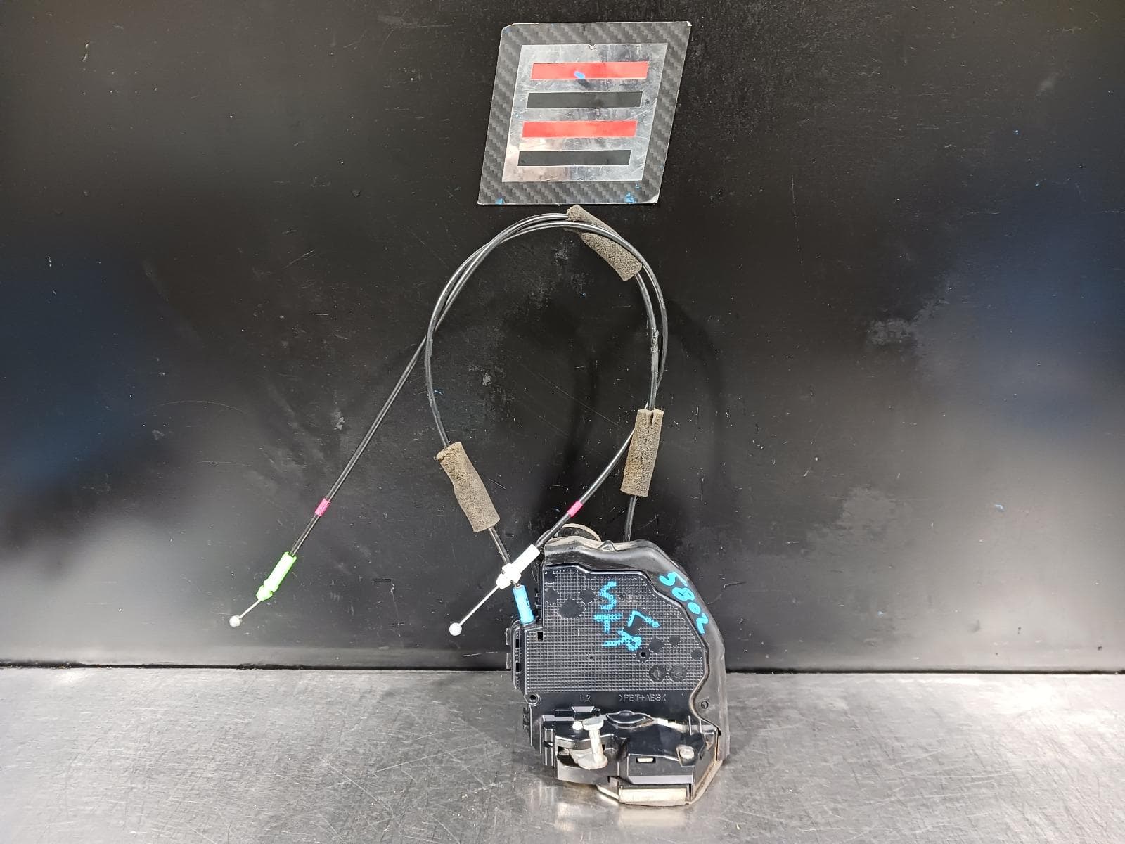 Used auto part listing image: 2013 TOYOTA PRADO DOOR BOOT GATE LOCK LEFT REAR DOOR LOCK, 150 SERIES, 08/09- 0000237854