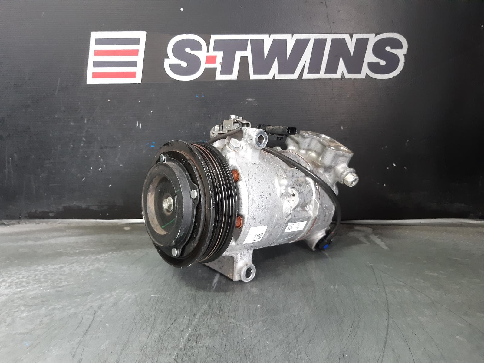 Used auto part listing image: 2022 HAVAL H6 A C COMPRESSOR B01/B03, 2.0, PETROL, 02/21- 0000267447