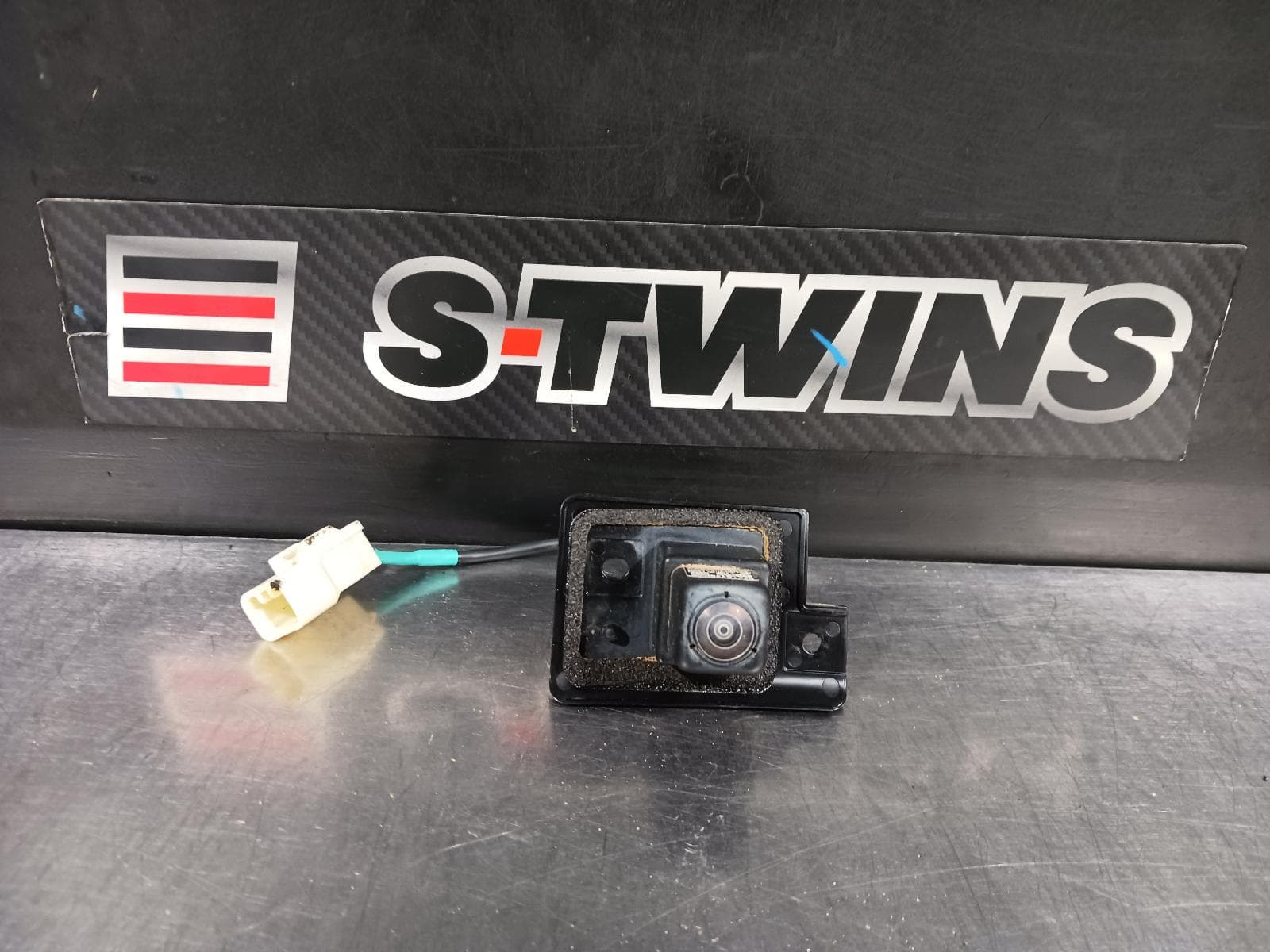 Used auto part listing image: 2018 MITSUBISHI OUTLANDER REVERSE CAMERA REVERSE CAMERA, ZK, 04/15- 0000243754