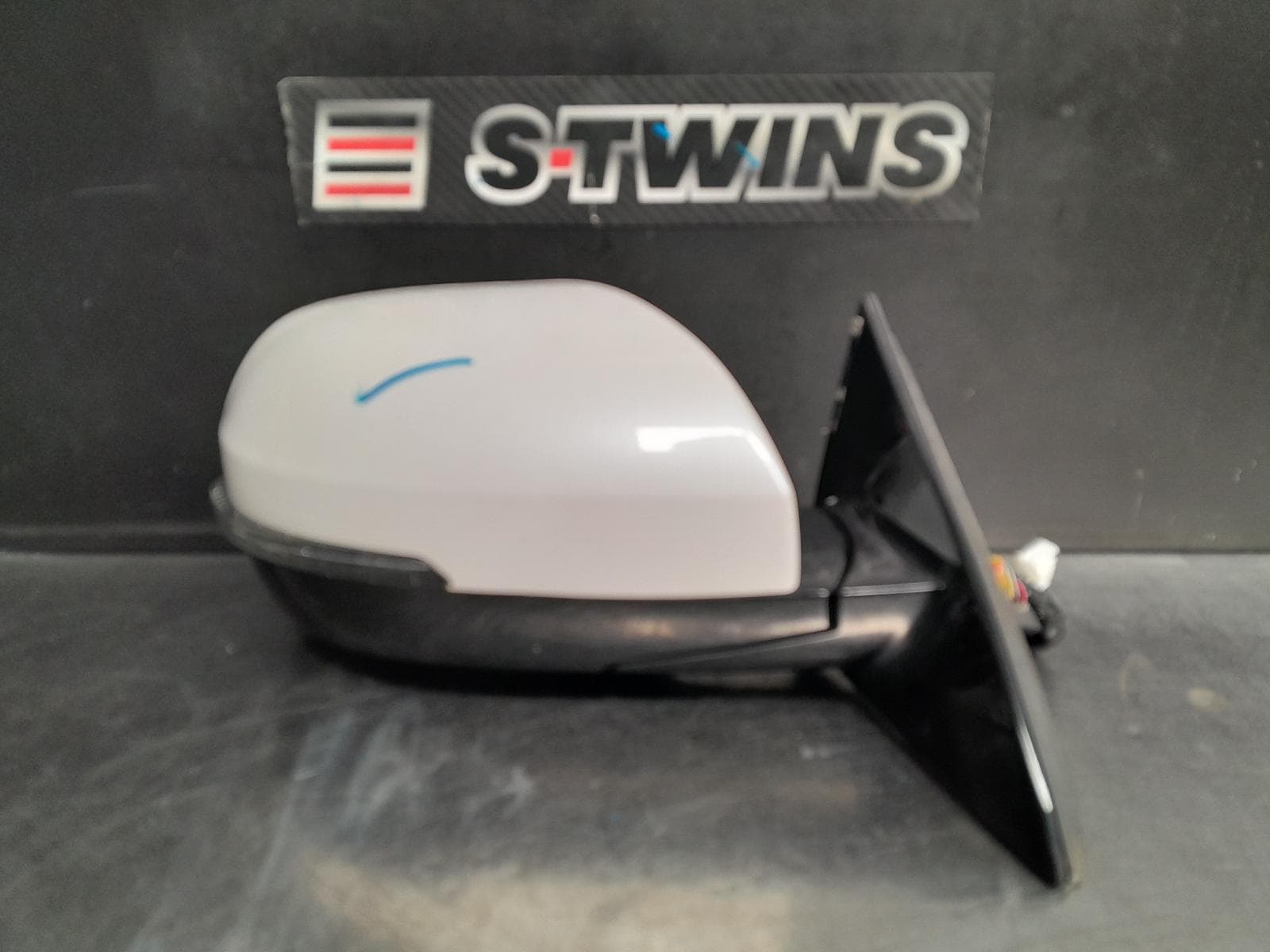 Used auto part listing image: 2020 HAVAL H6 RIGHT DOOR MIRROR W/ CAMERA TYPE, 07/16-01/21 0000252815