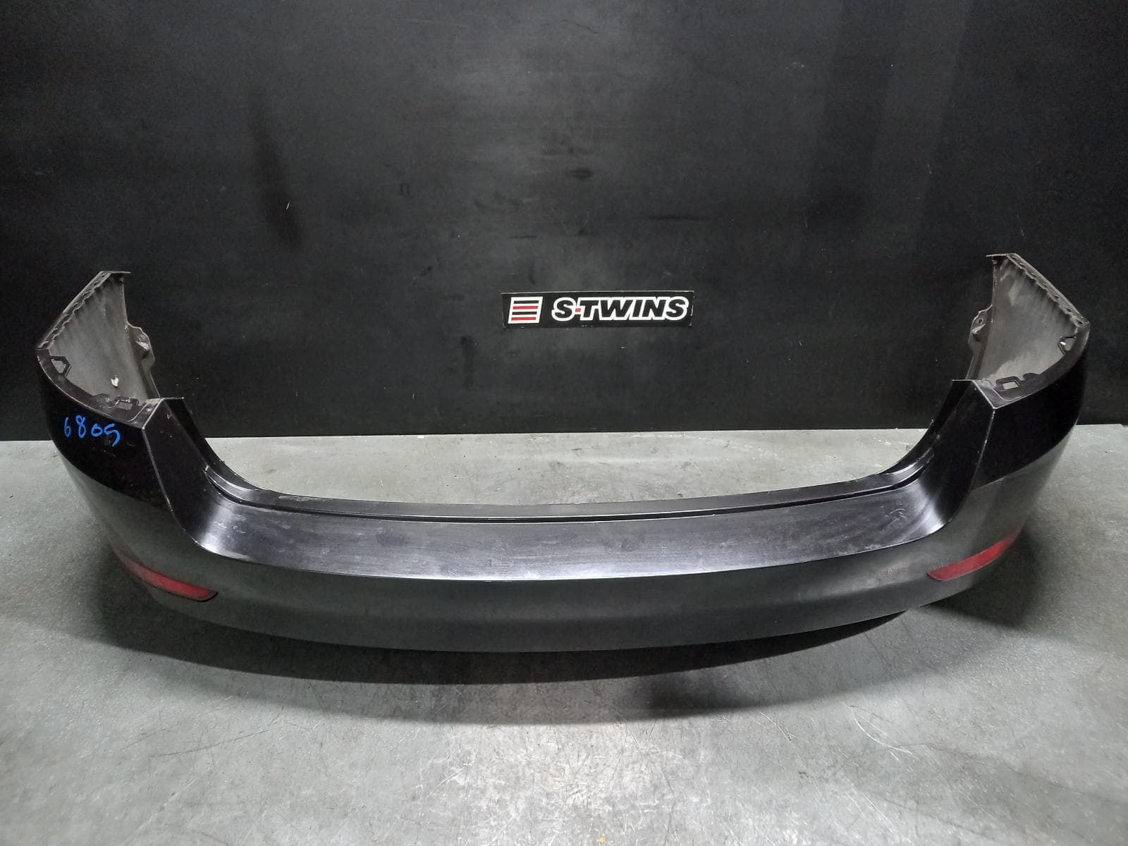 Used auto part listing image: 2019 SKODA FABIA REAR BUMPER NJ, WAGON, 70/81/RUN OUT EDITION, NON PARK SENSOR TYPE, 07/18-08/21 0000337946