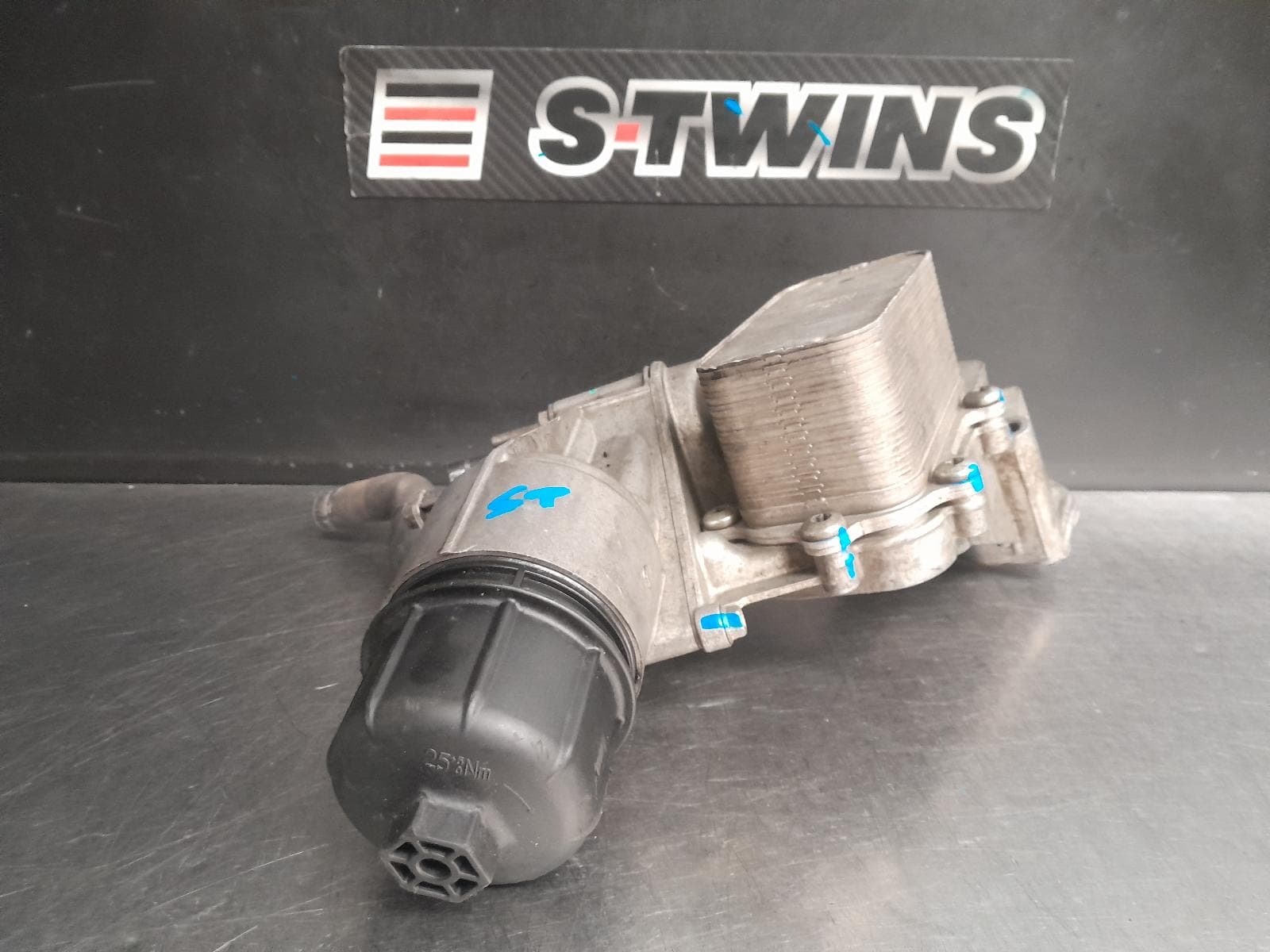 Used auto part listing image: 2021 JEEP GRANDCHEROKEE COOLER ENGINE OIL COOLER, W/ OIL FILTER, 3.0, DIESEL, WK, 04/13-02/22 0000254788