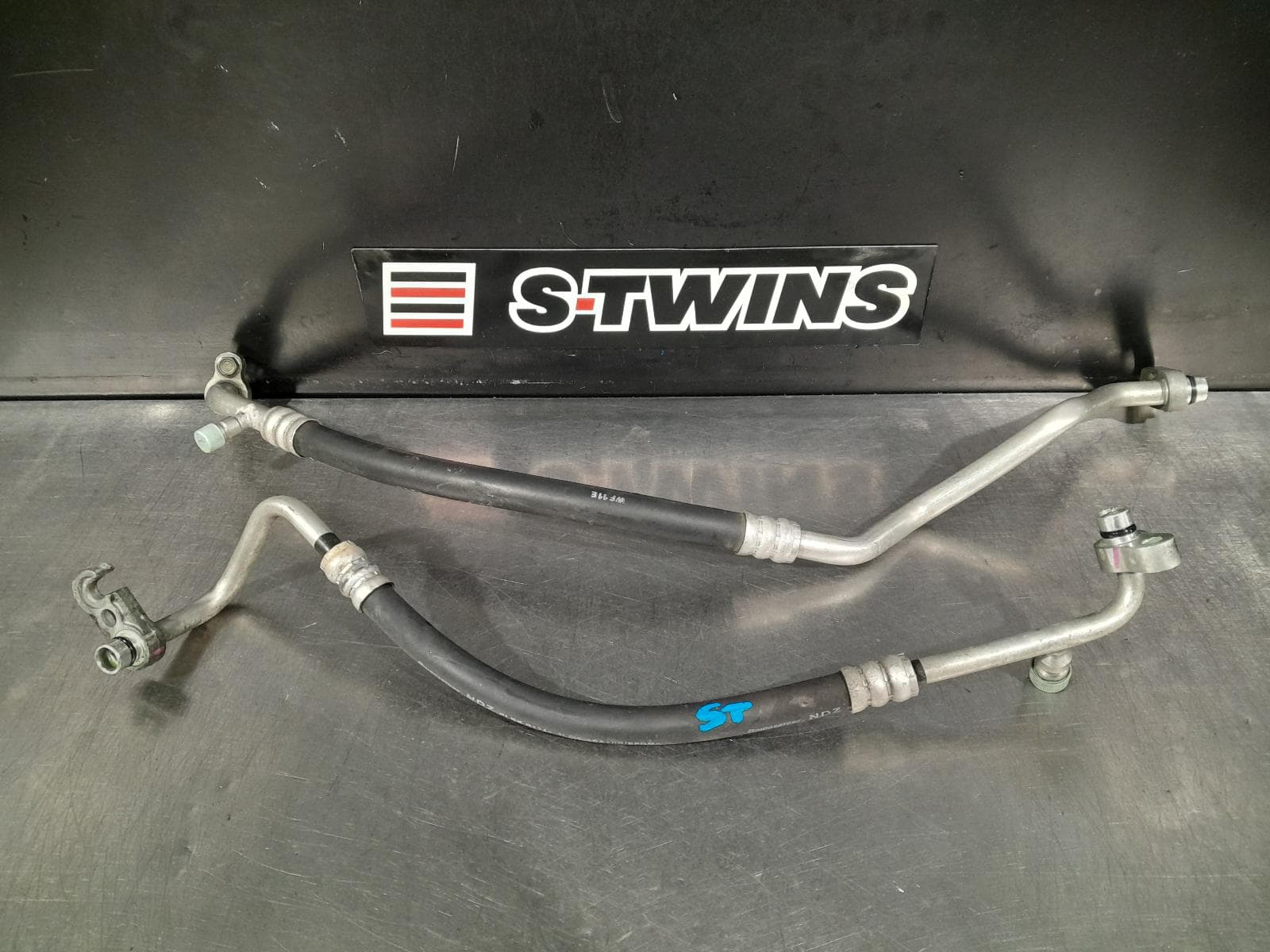 Used auto part listing image: 2013 ISUZU DMAX A C HOSES RC, DIESEL, 3.0, 4JJ1, UNDER BONNET SET (SUIT CALSONIC TYPE COMPRESSOR), 05/12-06/20 0000269384