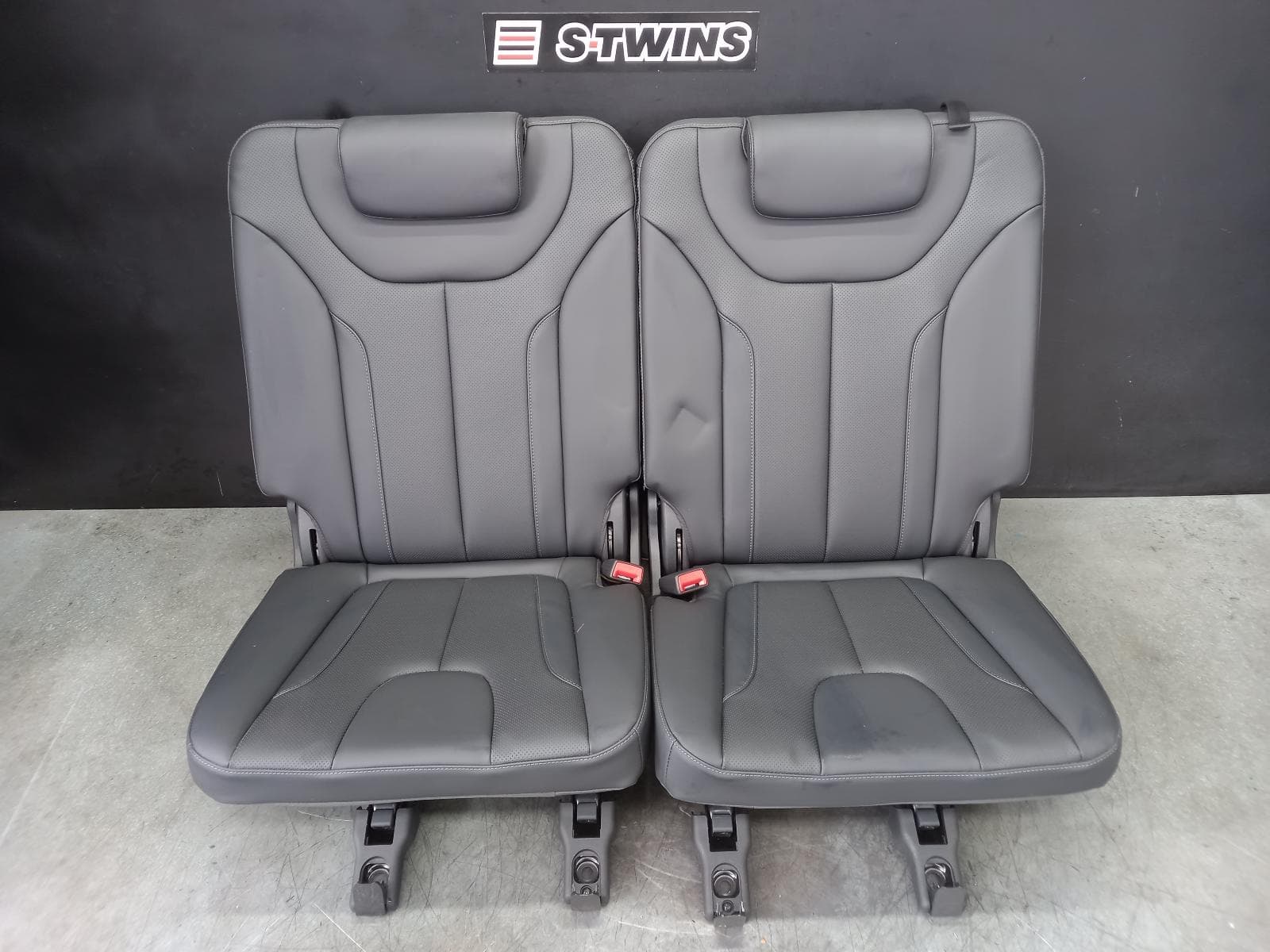 Used auto part listing image: 2021 HYUNDAI SANTA FE 3RD SEAT TM, LH SIDE, LEATHER, BLACK, 03/18-10/23 0000322359