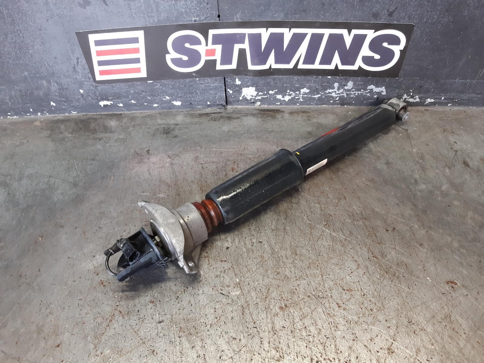 Used auto part listing image: 2020 AUDI Q7 SHOCK ABSORBER 4M, 07/15- 0000285665