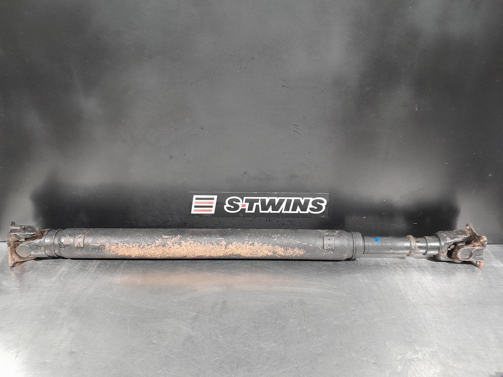 Used auto part listing image: 2012 TOYOTA PRADO REAR PROP SHAFT 3.0, 1KD-FTV, MANUAL T/M, 150 SERIES, 08/09-05/15 0000301102