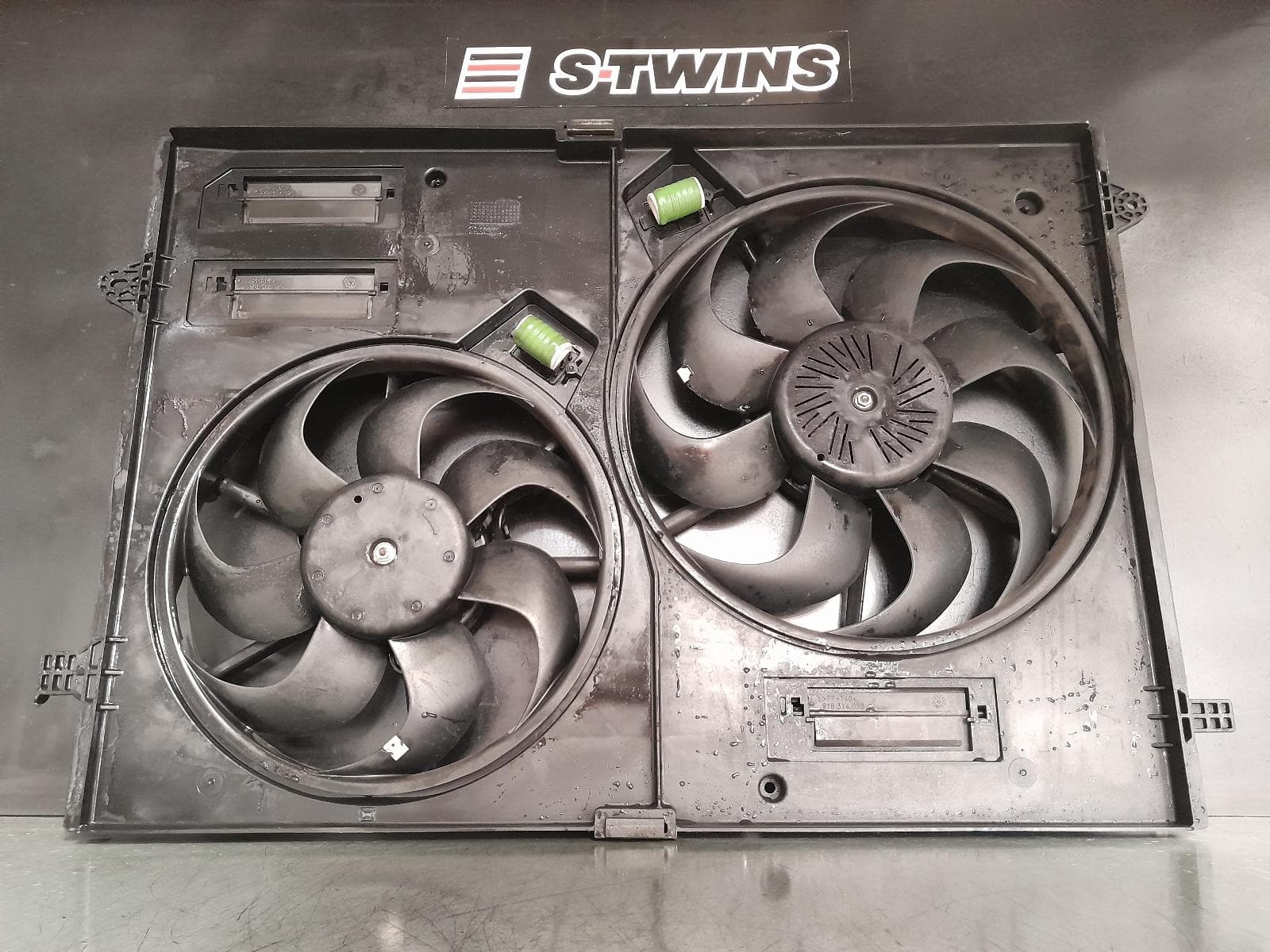 Used auto part listing image: 2021 LDV DELIVER 9 FAN ENGINE FAN ASSY, 2.0, DIESEL, 07/20- 0000365624