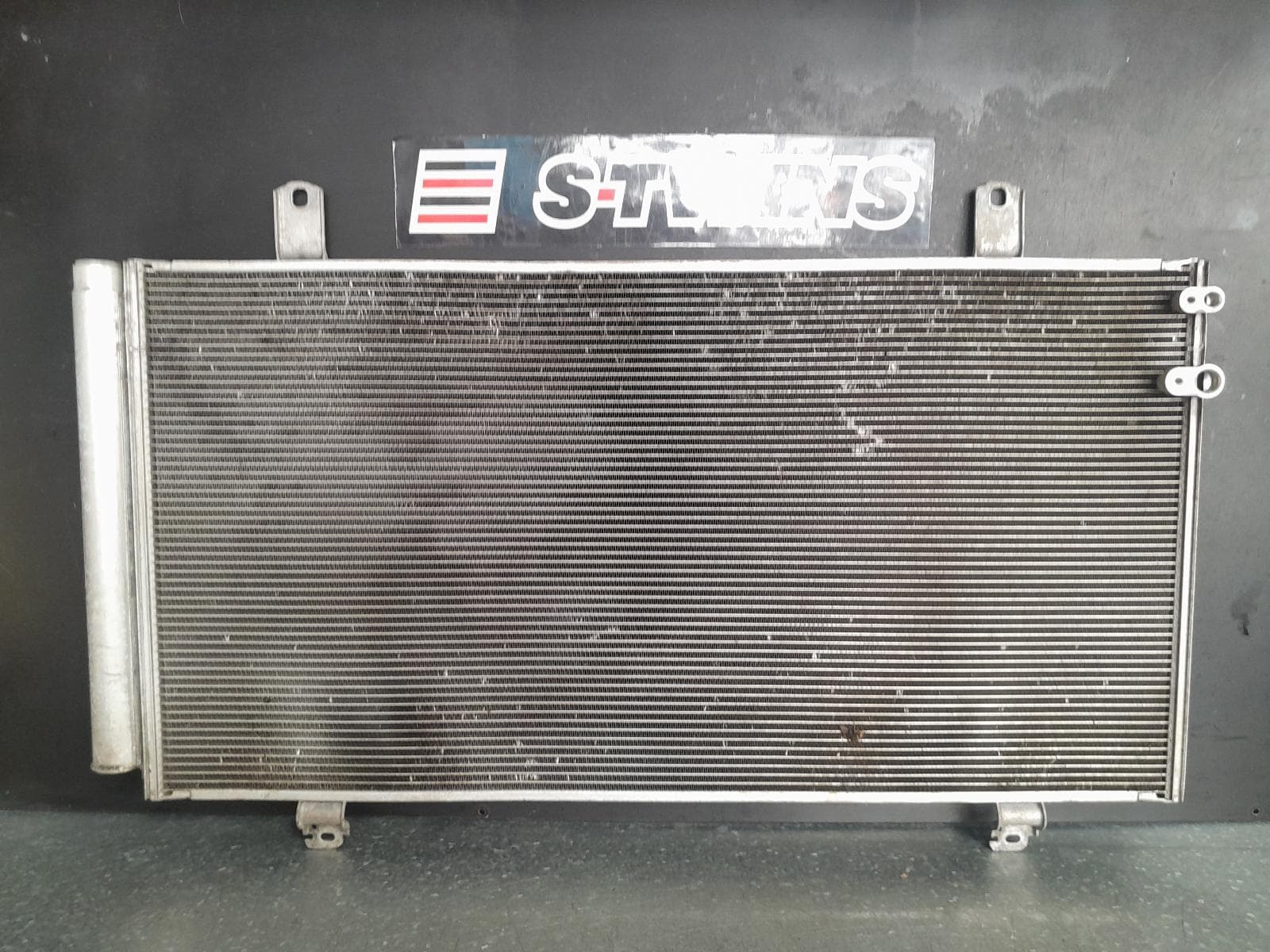 Used auto part listing image: 2016 TOYOTA AURION A C CONDENSER GSV50R, 02/12-08/17 0000321563