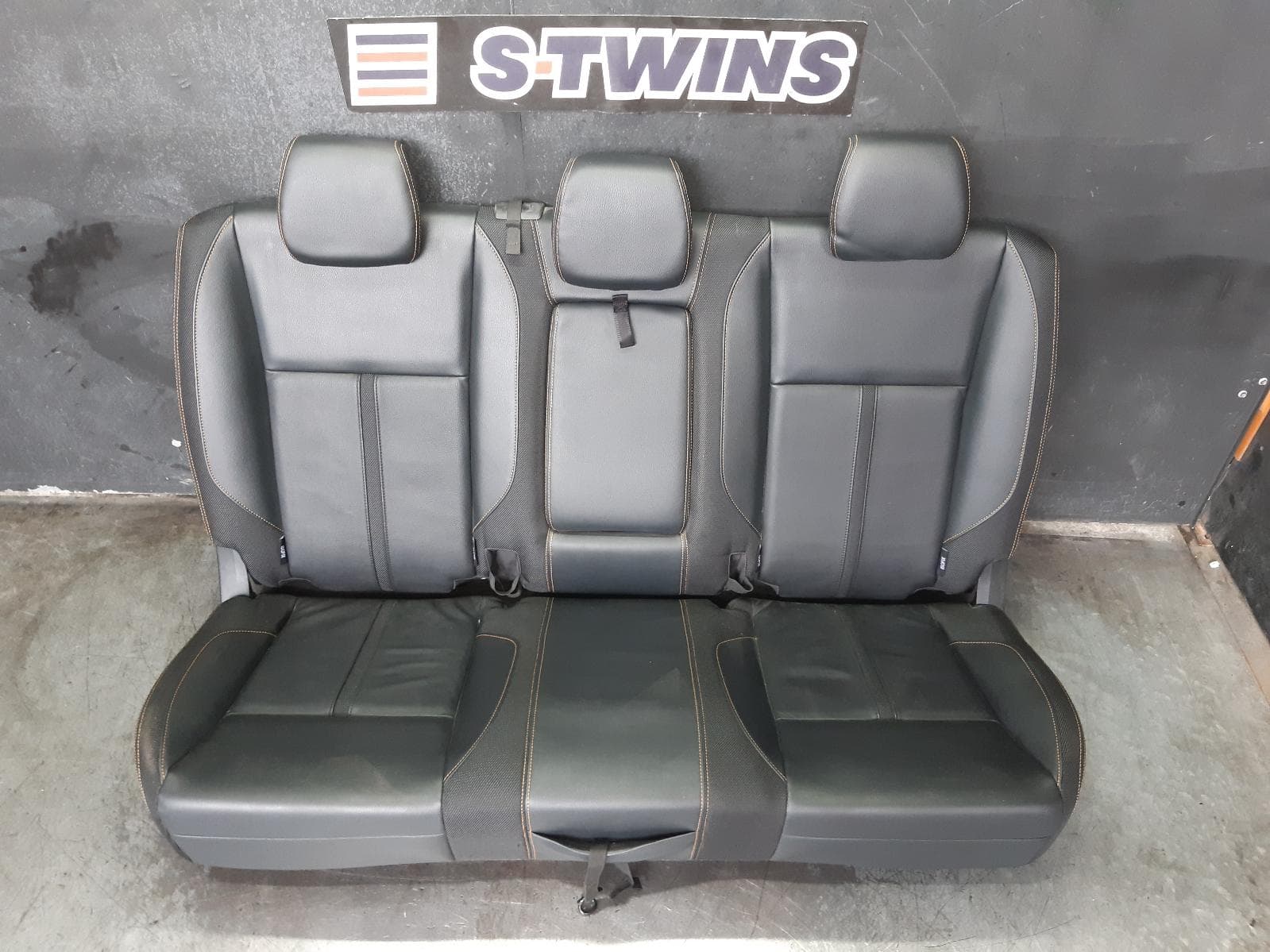 Used auto part listing image: 2020 FORD RANGER 2ND SEAT REAR SEAT DUAL CAB, PX, LEATHER, WILDTRAK, 07/17-04/22 0000298477