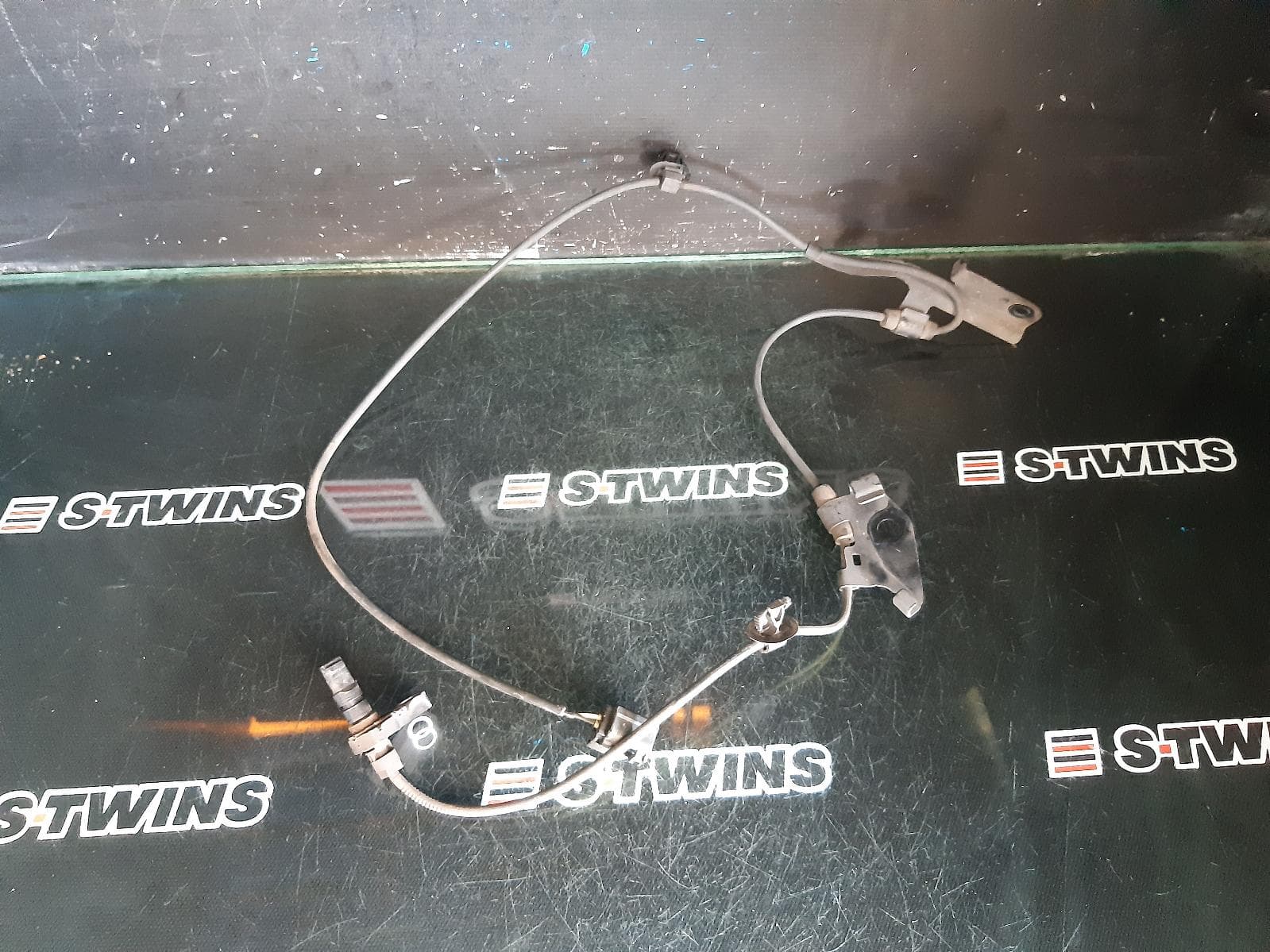 Used auto part listing image: 2017 TOYOTA RAV4 ABS SENSOR RH FRONT, XA40, 12/12-12/18 0000298989