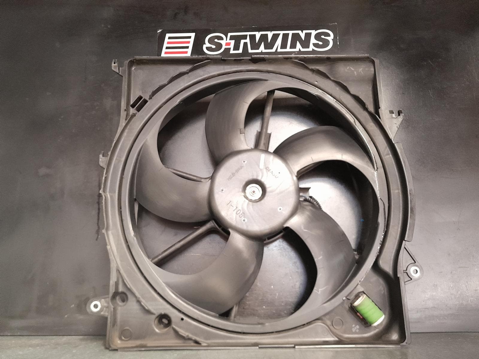 Used auto part listing image: 2016 KIA OPTIMA FAN RADIATOR FAN, 2.0, G4KH, JF, 11/15-01/20 0000366702