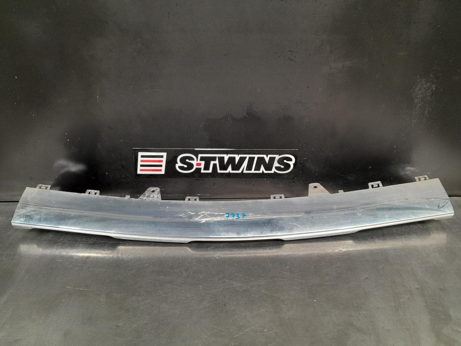Used auto part listing image: 2017 MERCEDES GLS CLASS FRONT BUMPER X166, 01/16-07/19 0000308665