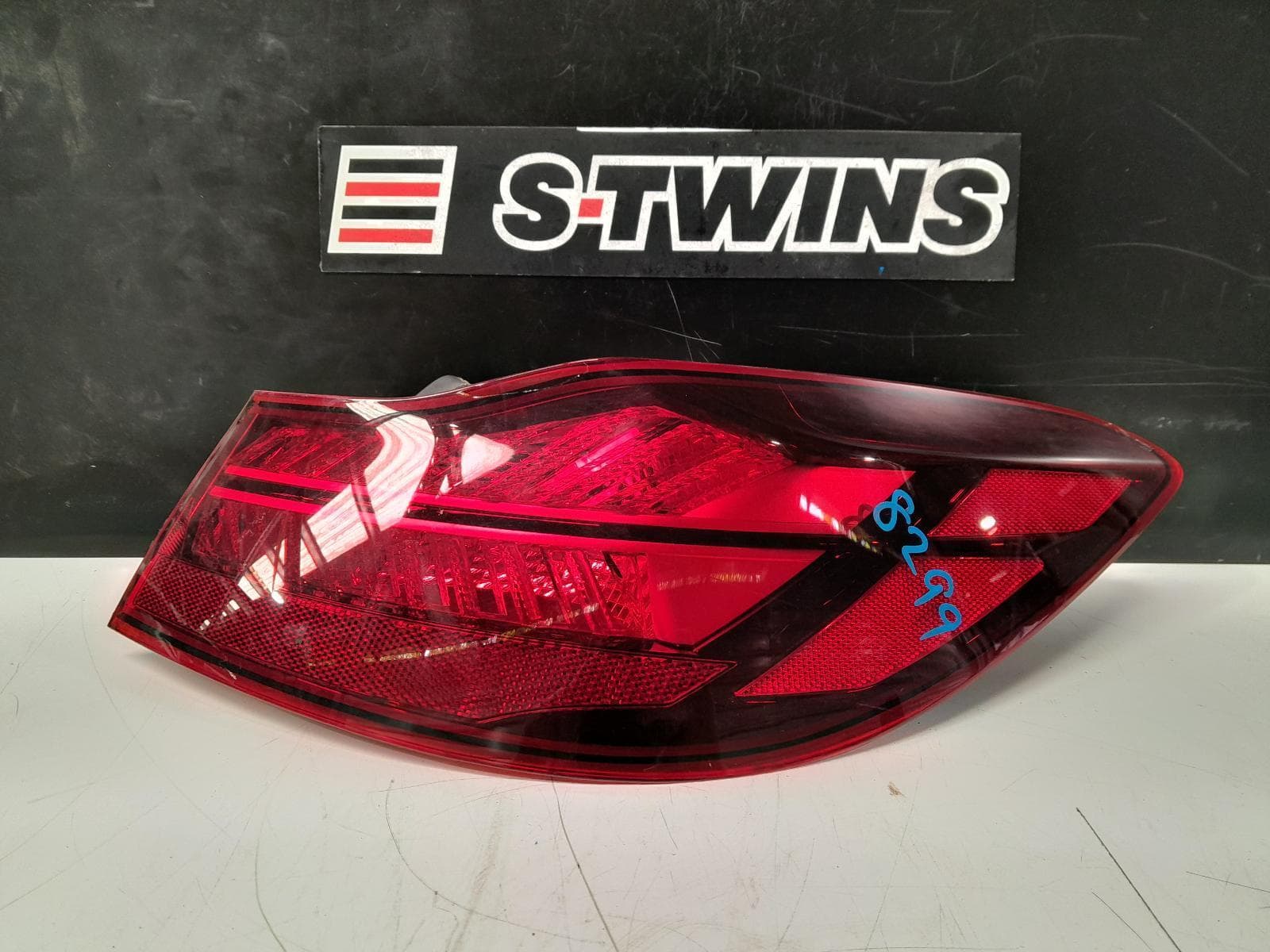 Used auto part listing image: 2019 KIA CERATO RIGHT TAILLIGHT BD, IN BODY, HATCH, NON LED TYPE, 09/18- 0000314413