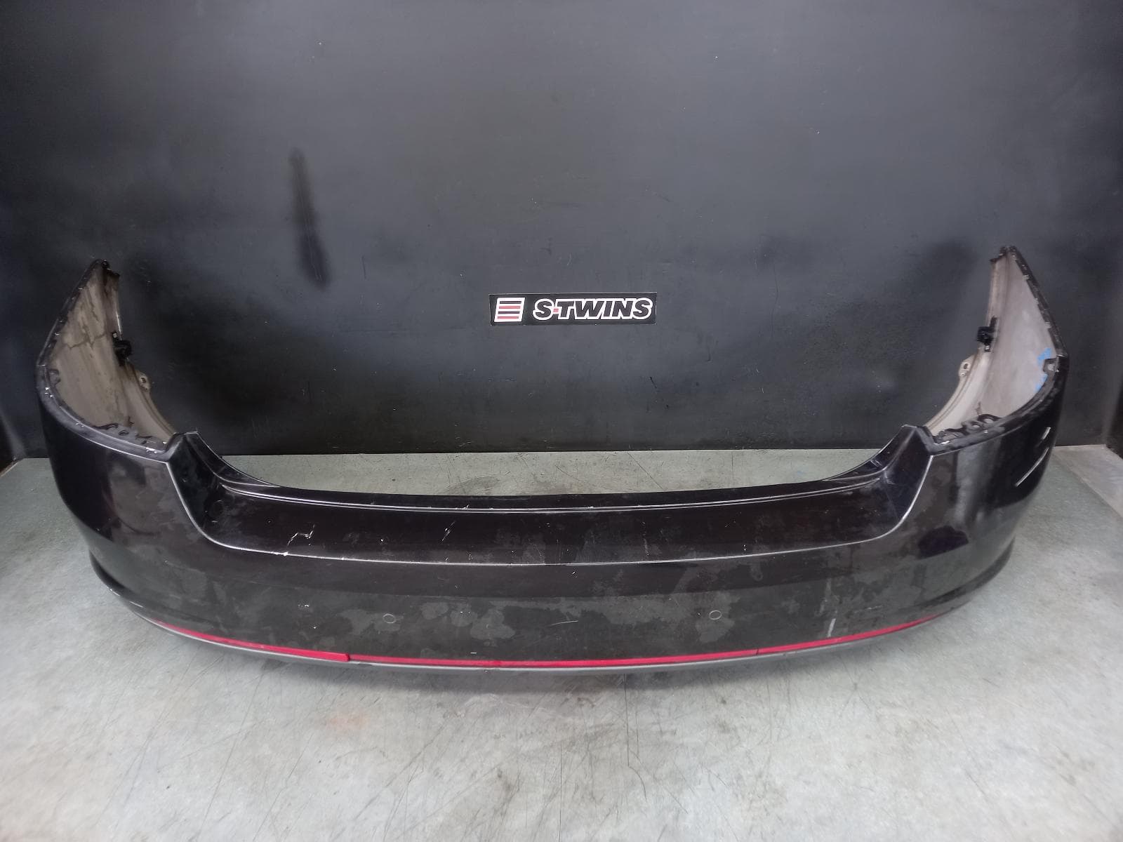 Used auto part listing image: 2015 SKODA OCTAVIA REAR BUMPER NE, LIFTBACK SEDAN, RS, W/ PARK ASSIST TYPE, 04/14-09/20 0000316946
