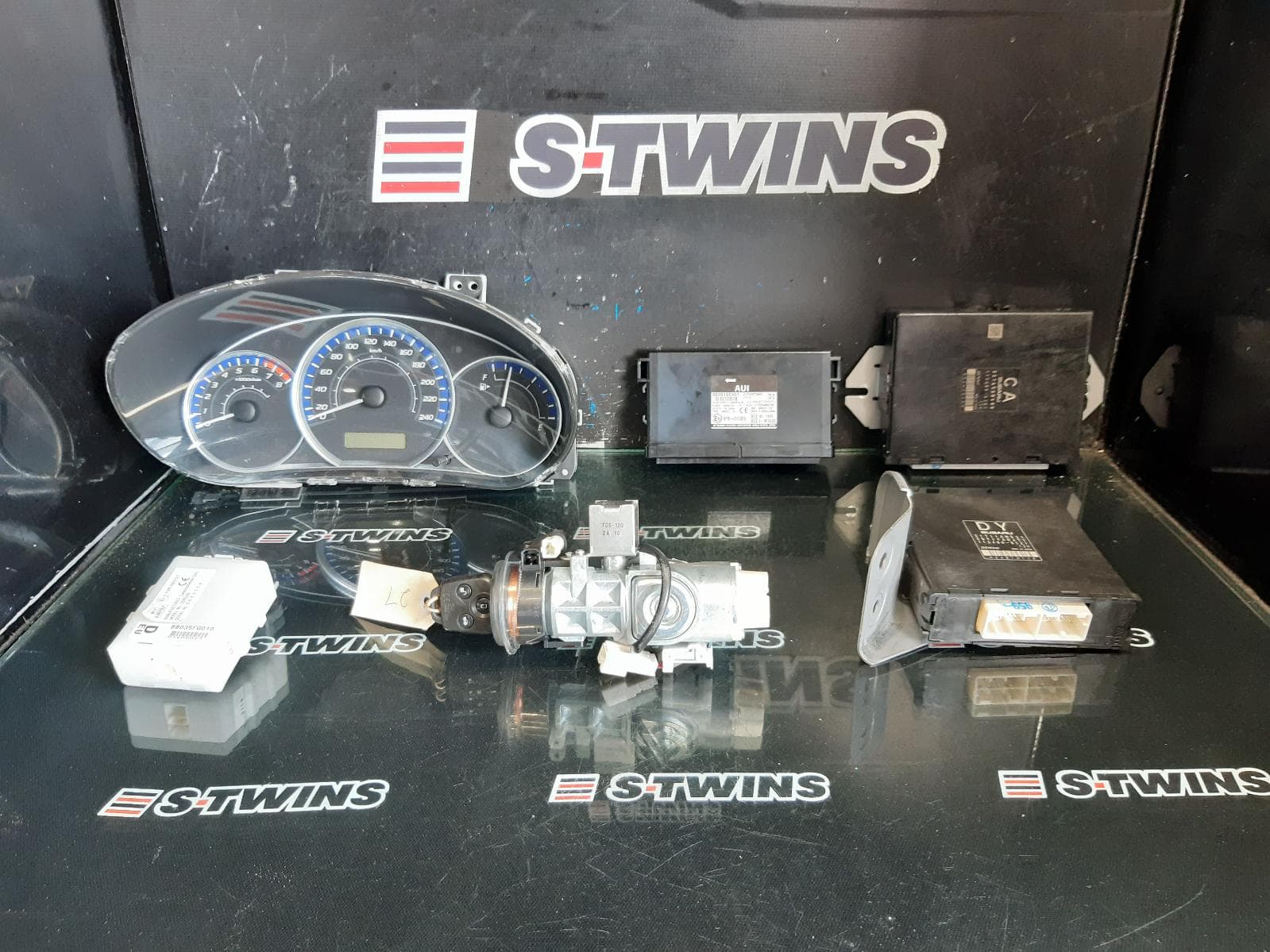 Used auto part listing image: 2011 SUBARU FORESTER ENGINE ECU, 2.5, FB25, PETROL, SEC SET (ECU/IMM/READER/KEY), P/N 22765AB680, 08/10-12/12 0000316157