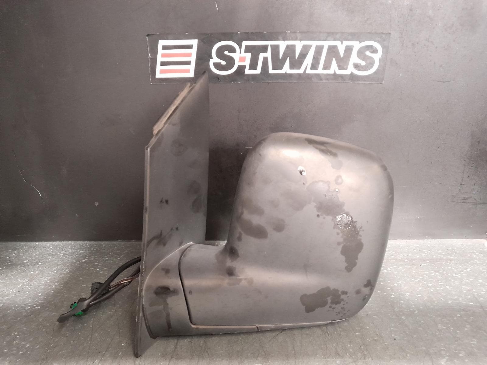 Used auto part listing image: 2010 VOLKSWAGEN CADDY LEFT DOOR MIRROR 2K, POWER, TEXTURED, 12/04-06/15 0000326550
