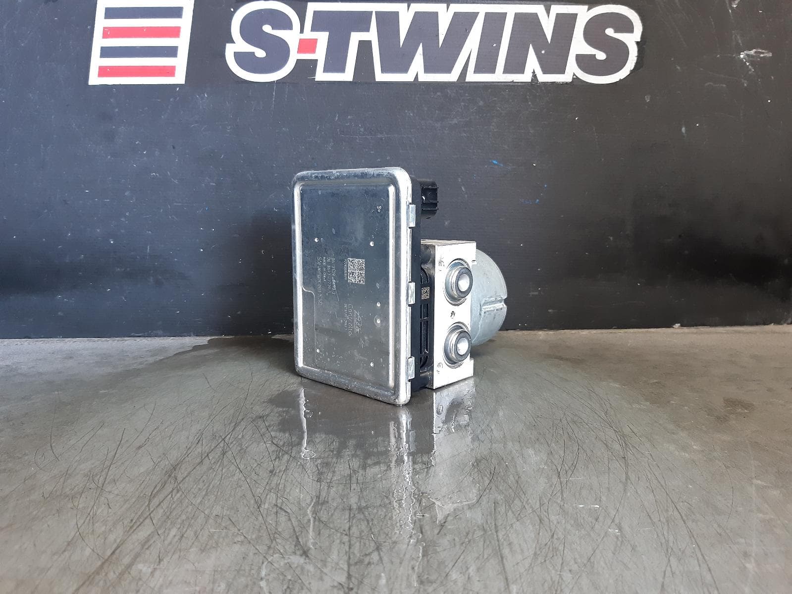 Used auto part listing image: 2023 MG MG5 ABS PUMP MODULATOR AP32, 01/23- 0000359927