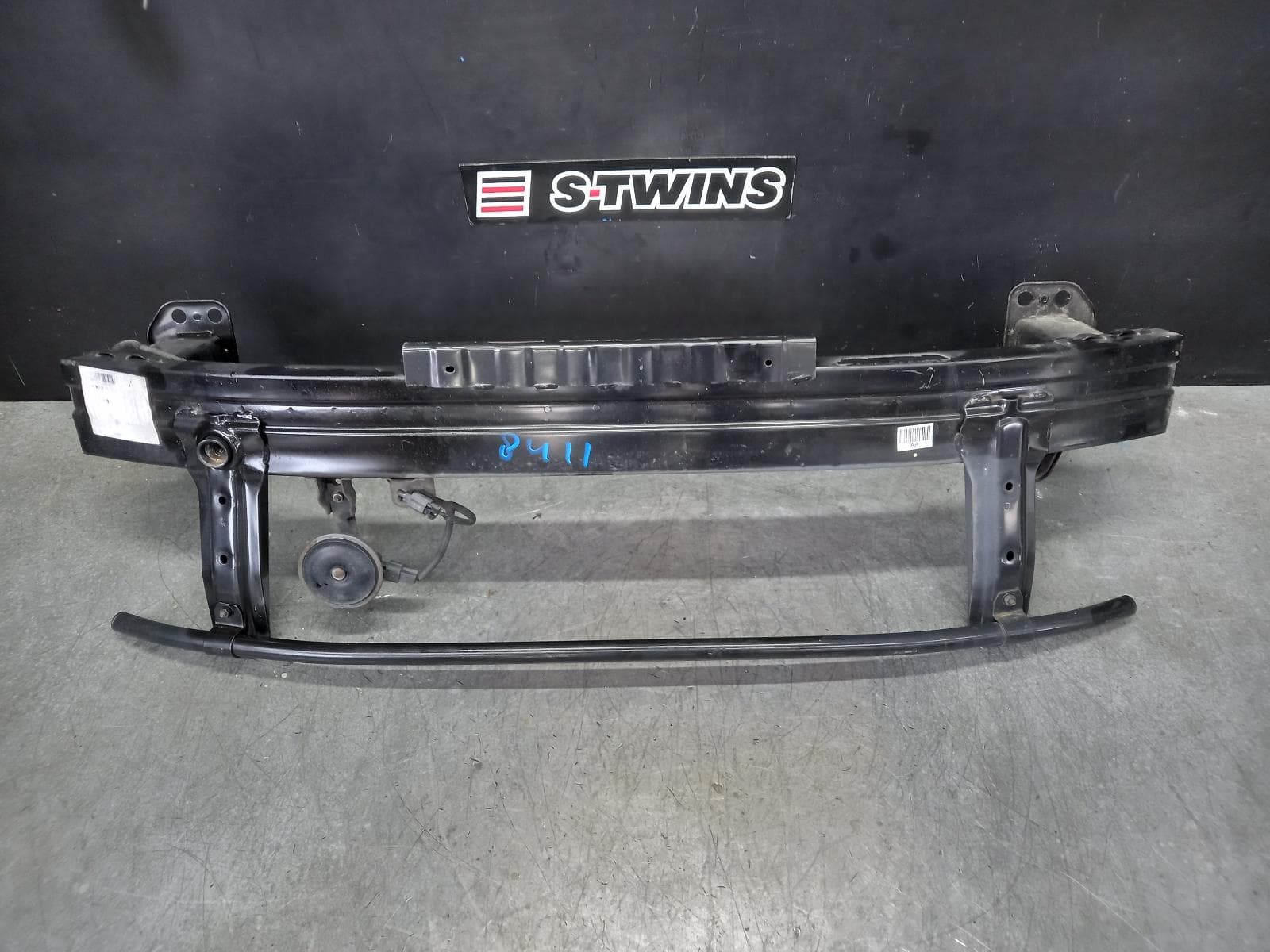 Used auto part listing image: 2016 KIA RIO F BAR REINFORC BRACK MAIN REINFORCEMENT, UB, 3DR/5DR HATCH, 11/14-11/16 0000336114
