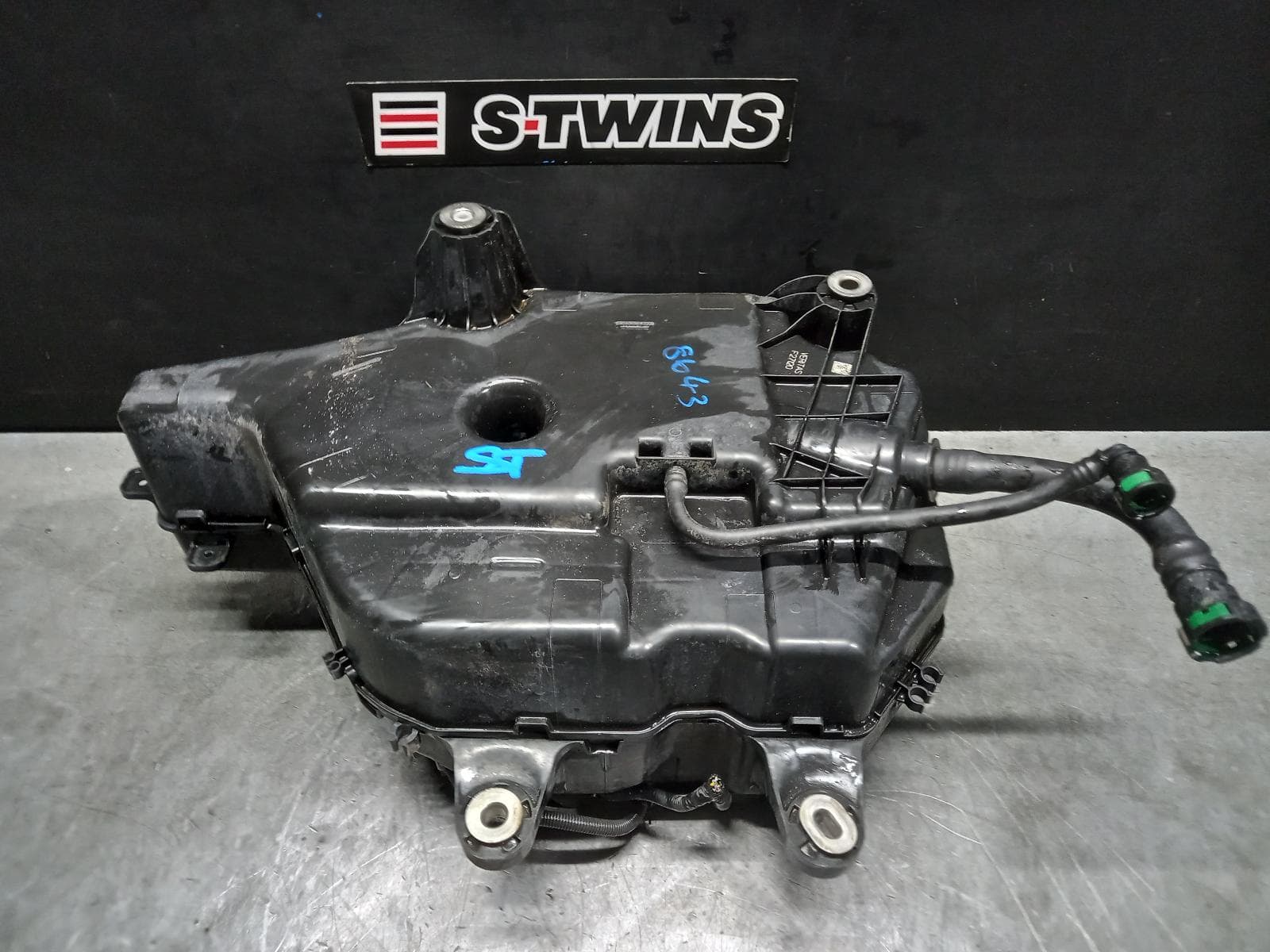 Used auto part listing image: 2020 FORD TRANSIT ADBLUE TANK VO, 02/14- 0000331605