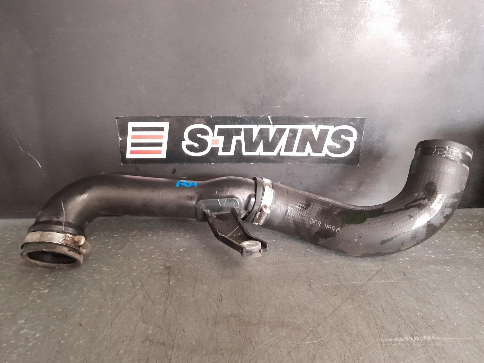 Used auto part listing image: 2013 NISSAN PULSAR INTERCOOLER PETROL, 1.6, B17/C12, 12/12-12/17 0000332805