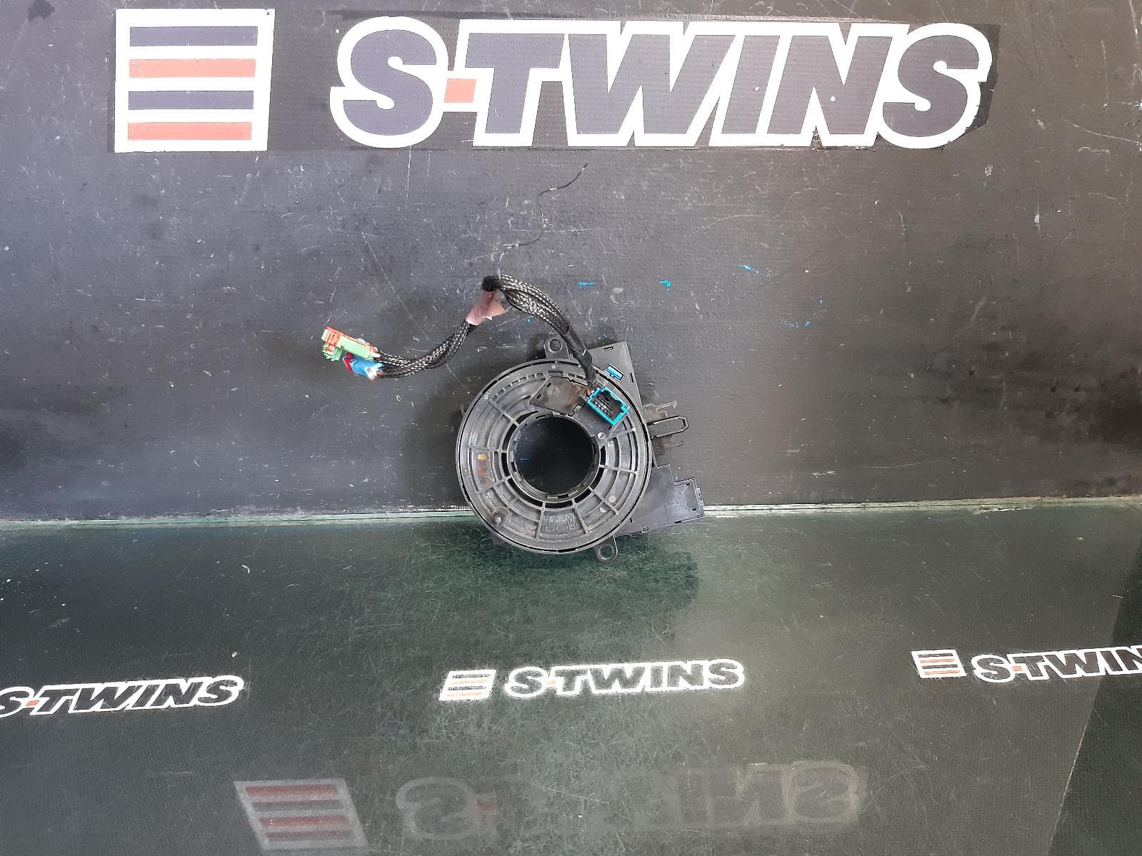Used auto part listing image: 2017 RENAULT MEGANE CLOCKSPRING, BFB/LFF/KFB, 06/16-02/20 0000362471