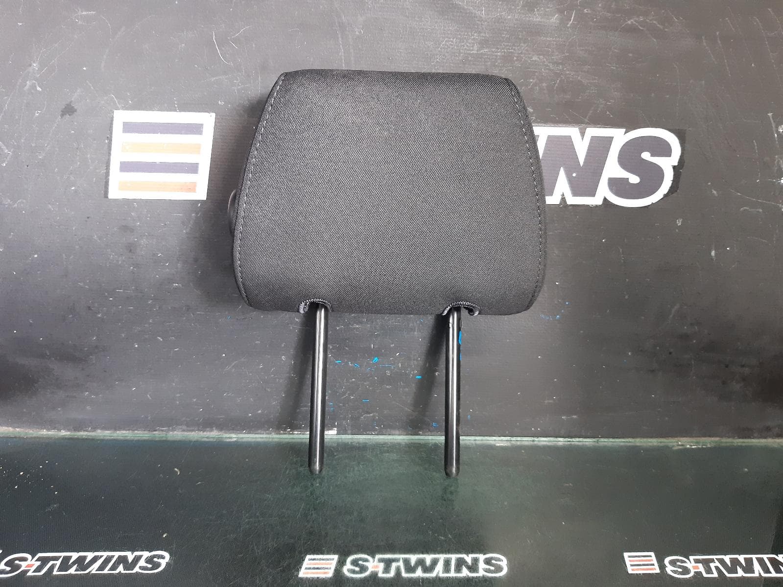 Used auto part listing image: 2017 RENAULT MEGANE HEADREST GEN 4, 06/16-02/20 0000362410