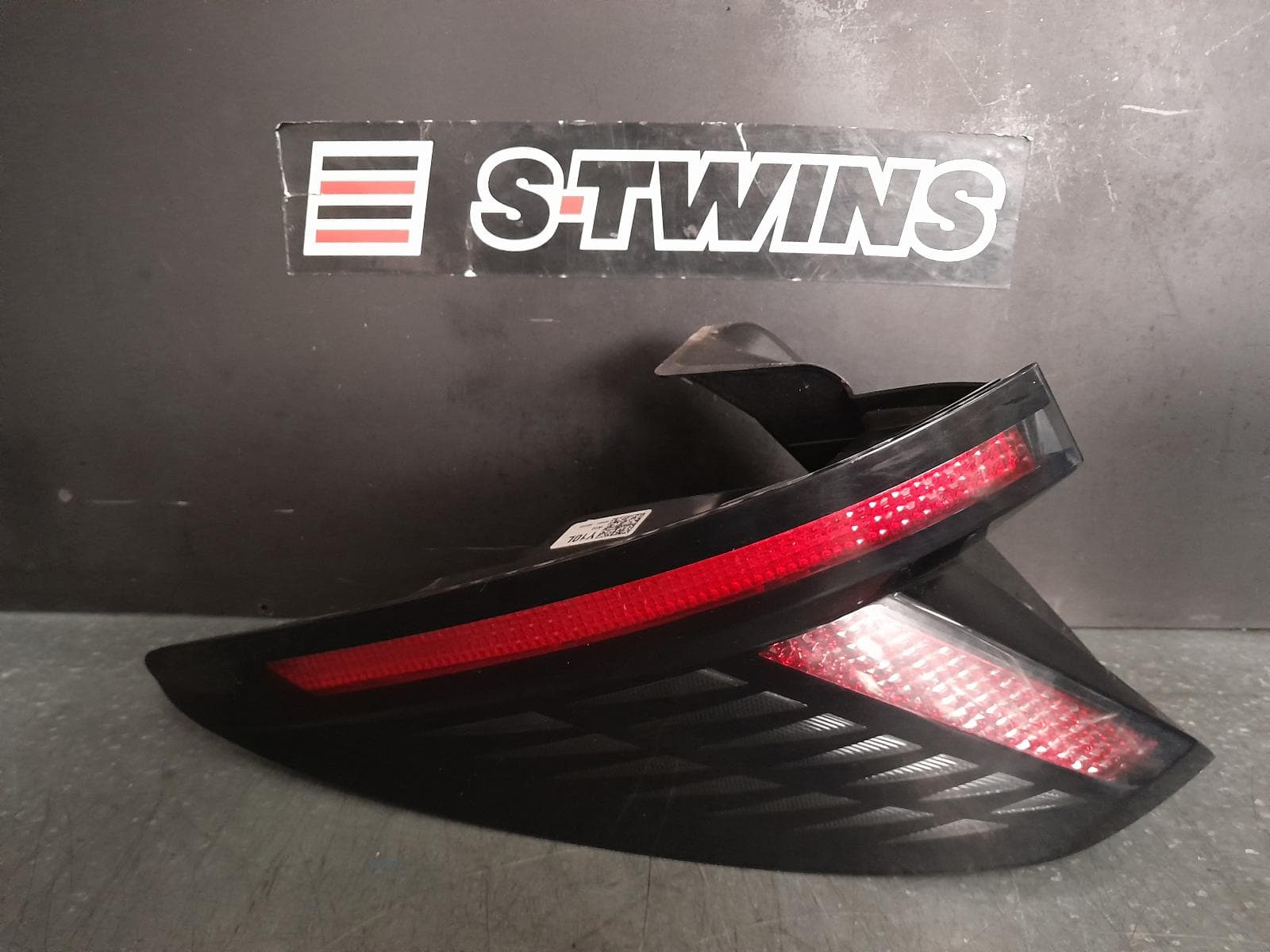 Used auto part listing image: 2022 HYUNDAI TUCSON LEFT TAILLIGHT NX4, IN BODY, W/ LED TYPE, 02/21- 0000334629
