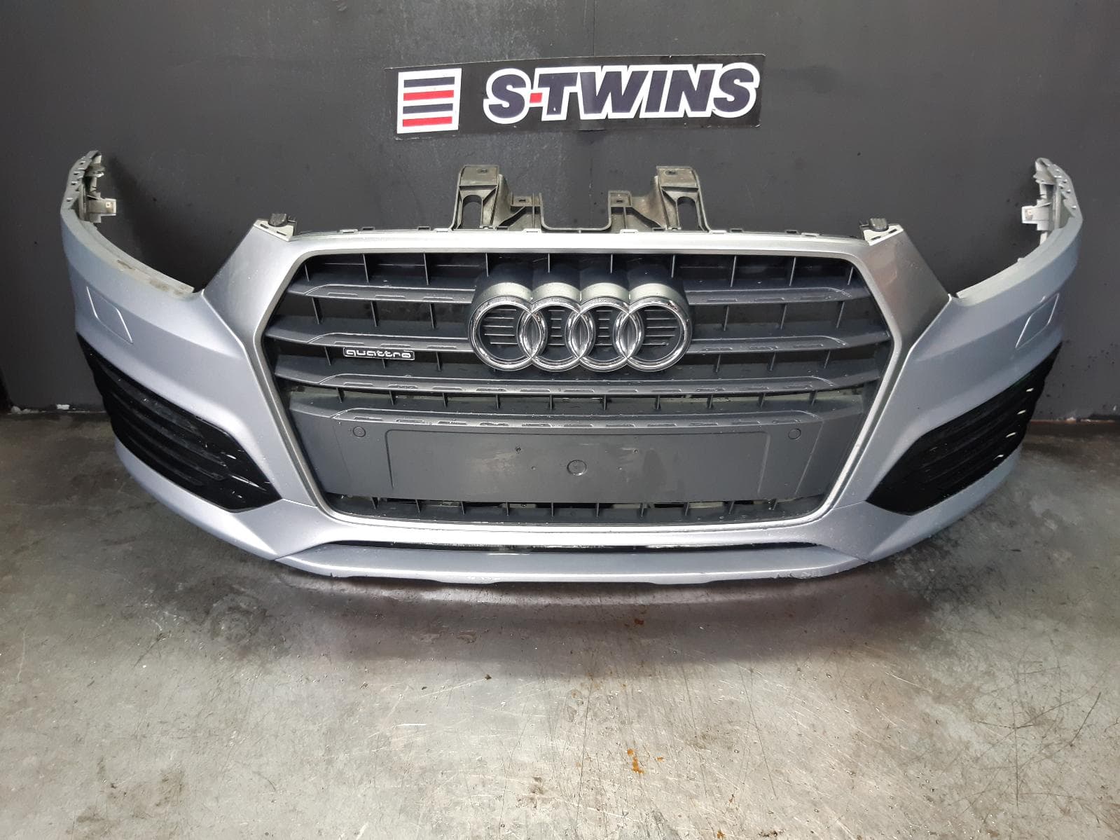 Used auto part listing image: 2017 AUDI Q3 FRONT BUMPER BUMPER BAR (3 PIECE), W/ PARK SENSOR, W/ H/LAMP WASHER TYPE, 8U, Q3, QUATTRO, 11/14-12/18 0000337017