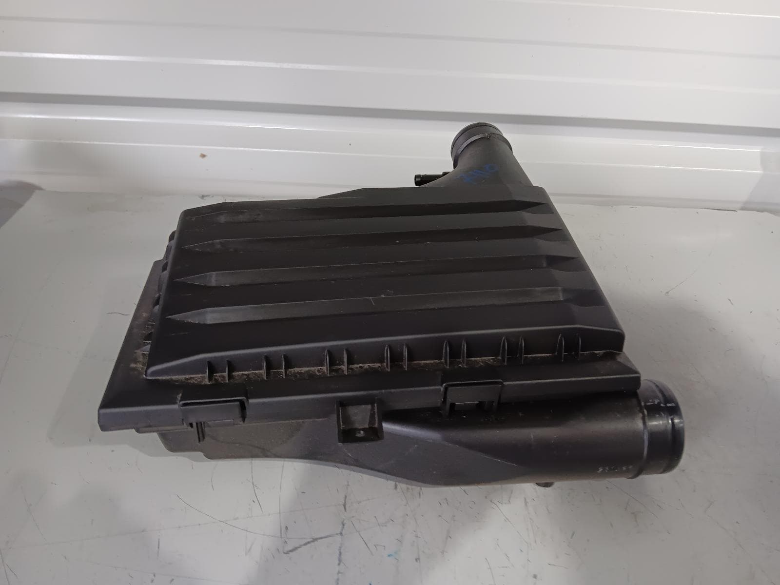 Used auto part listing image: 2023 SKODA OCTAVIA AIR CLEANER BOX AIR CLEANER, NX, 1.4 PETROL, DJKA CODE, 12/20- 0000332406