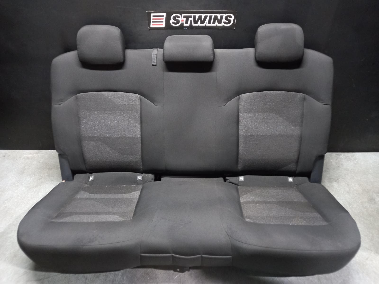Used auto part listing image: 2022 FORD RANGER 2ND SEAT REAR SEAT RA, 05/22- 0000337942