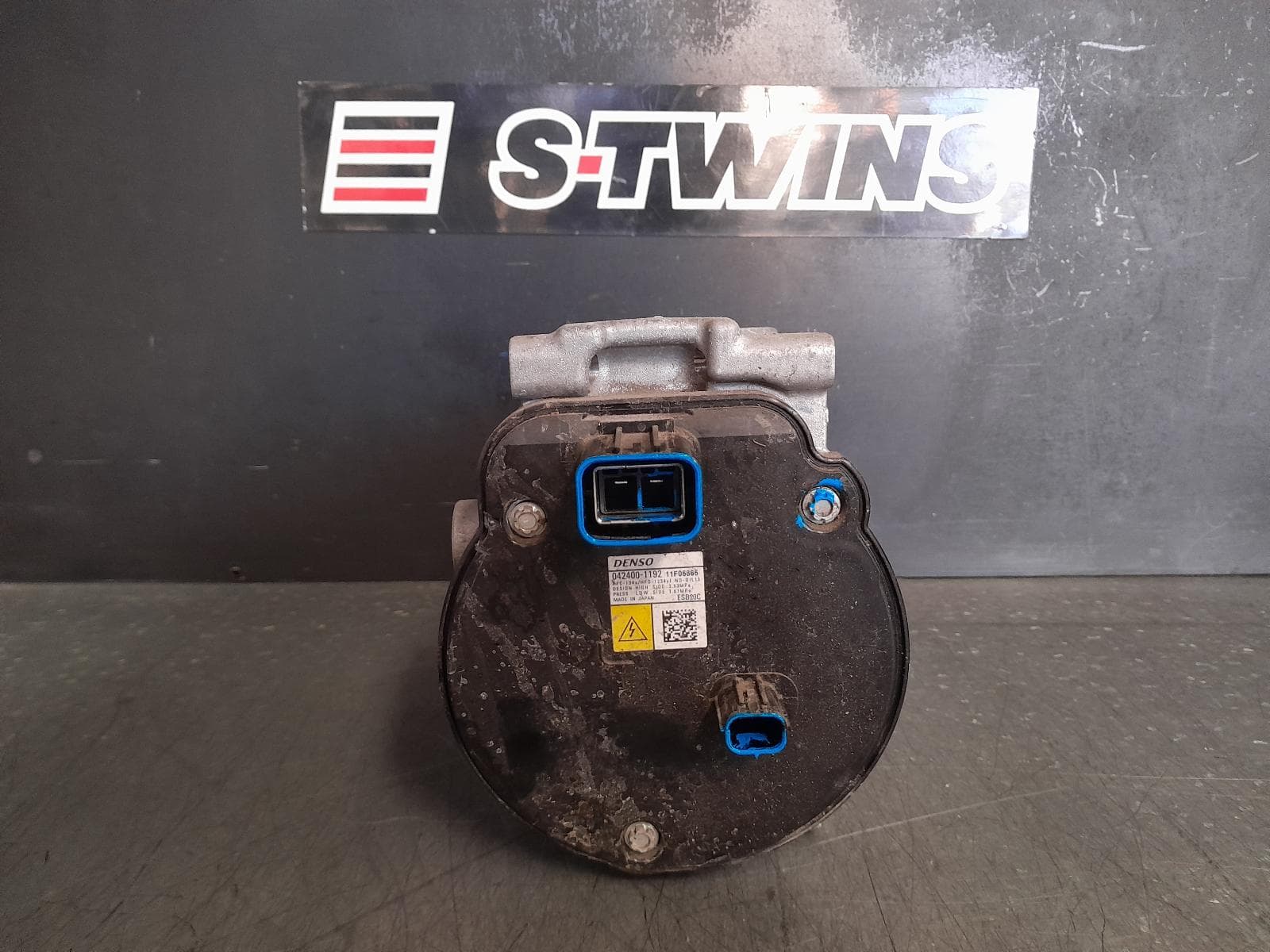Used auto part listing image: 2022 TOYOTA COROLLA CROSS A C COMPRESSOR XG10, PETROL, 2.0, M20A-FXS, HYBRID TYPE, 01/22- 0000341110