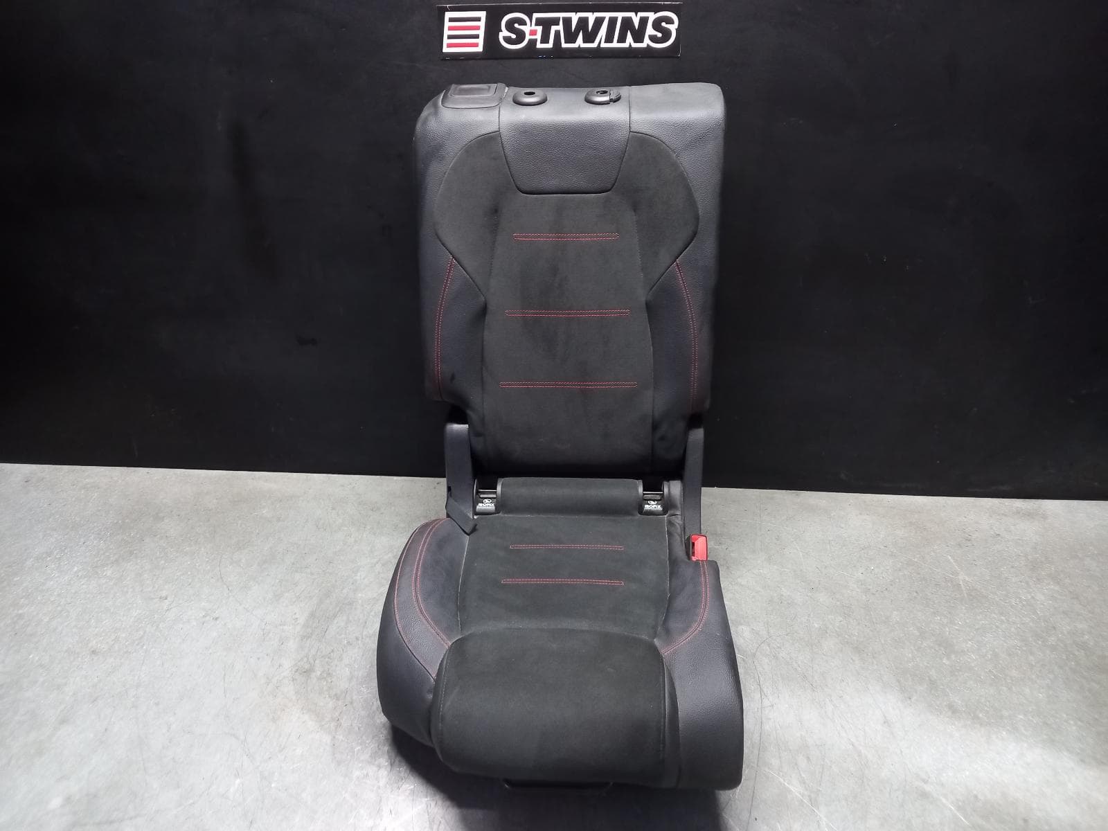 Used auto part listing image: 2022 MERCEDES GLB CLASS 2ND SEAT REAR SEAT X247, 12/19- 0000341049