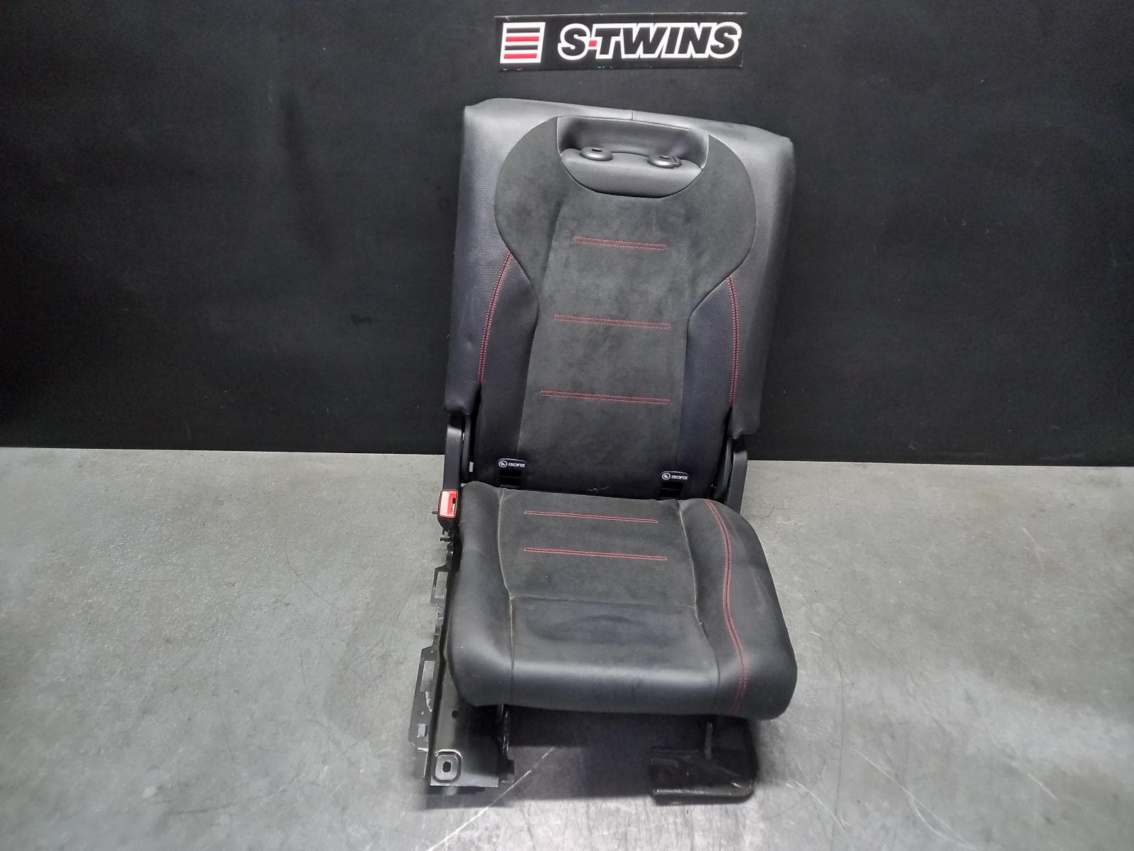 Used auto part listing image: 2022 MERCEDES GLB CLASS 3RD SEAT X247, 12/19- 0000341052