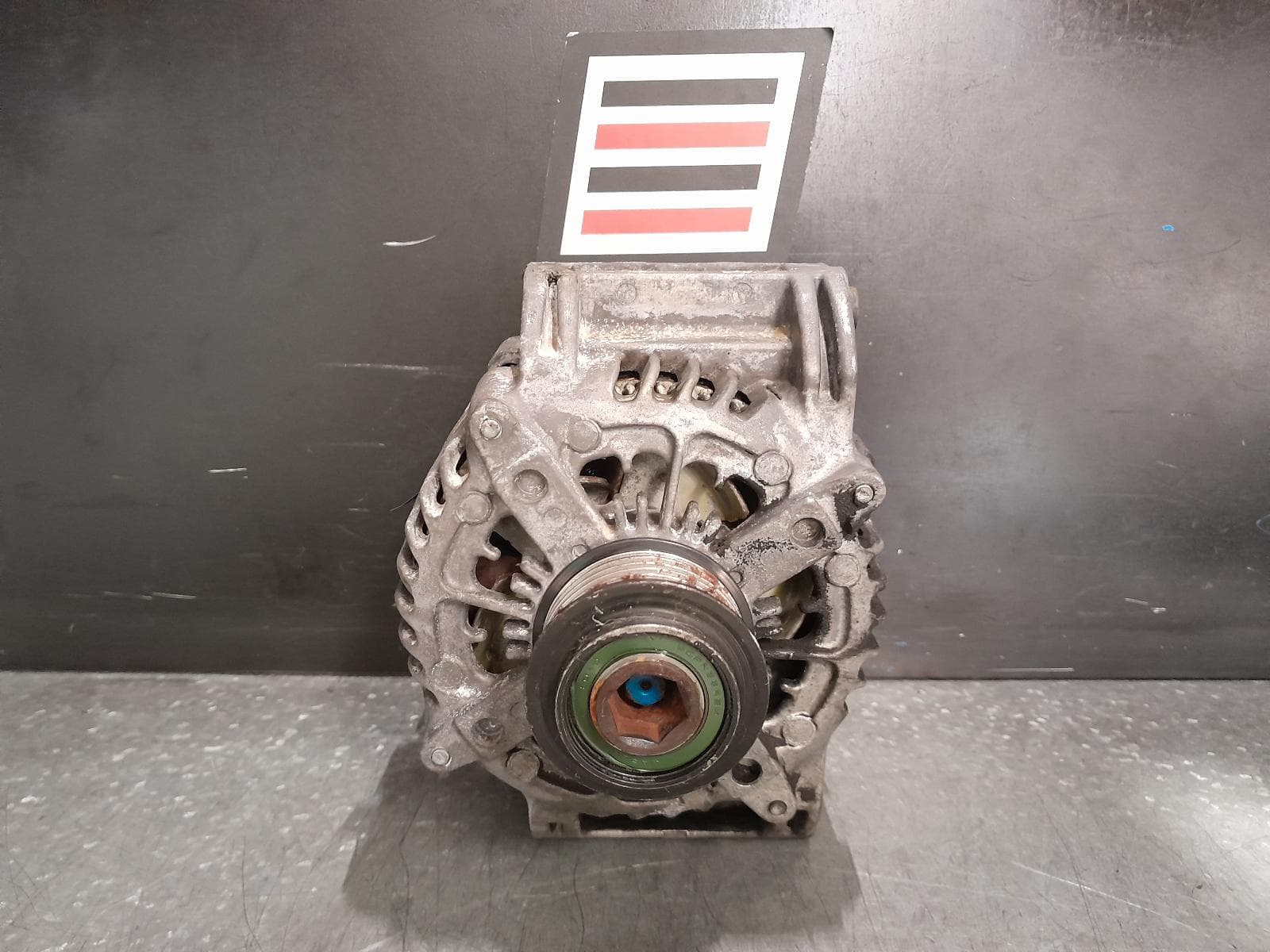 Used auto part listing image: 2013 CHRYSLER 300C ALTERNATOR PETROL, 6.4, LX, 12/11-12/21 0000366451