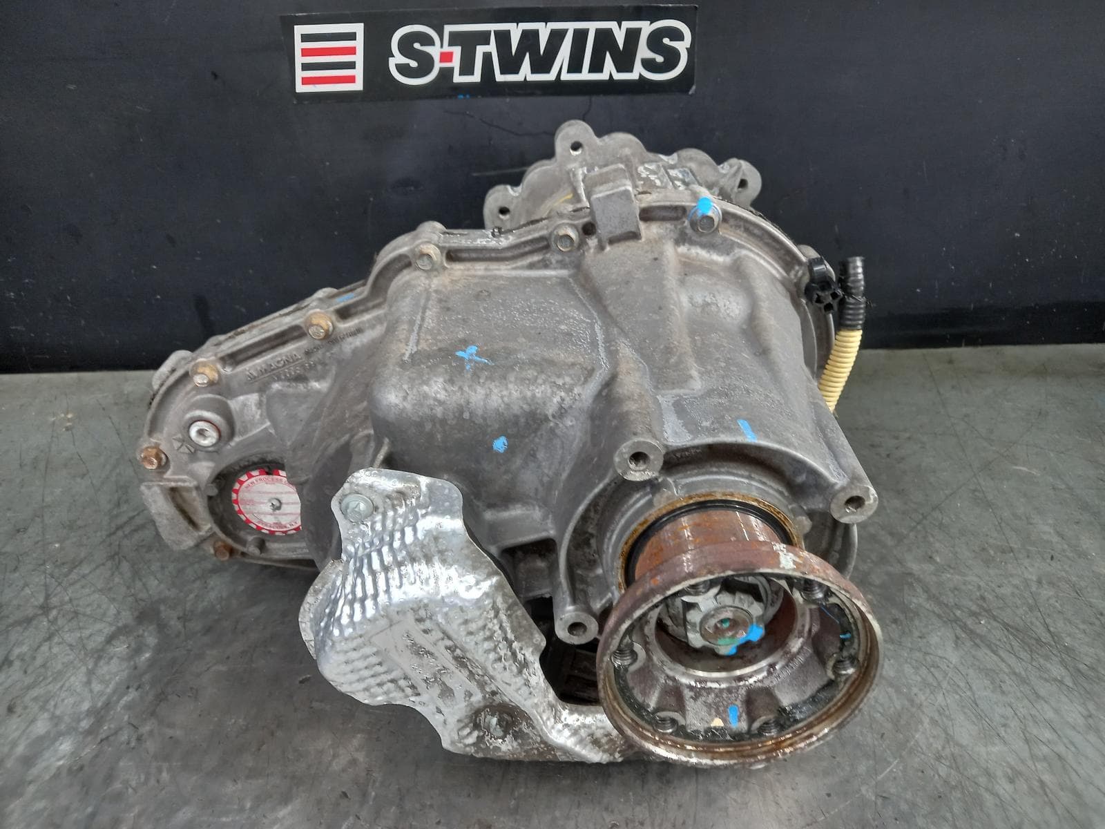 Used auto part listing image: 2011 JEEP GRANDCHEROKEE TRANSFER CASE AUTO, 5 SPEED, PETROL, 3.6, WK, 2 SPEED TRANSFER, 10/10-03/13 0000362484