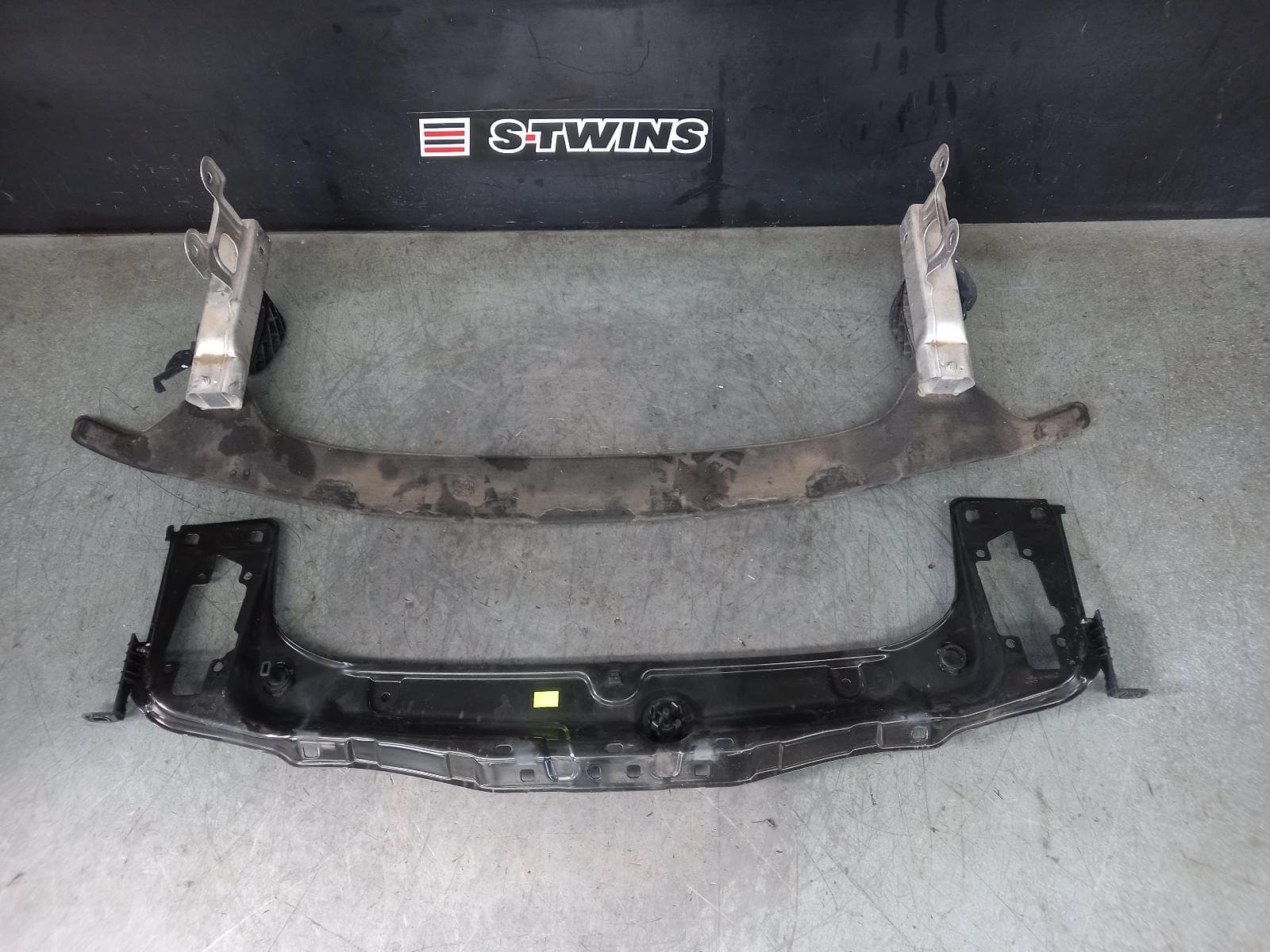 Used auto part listing image: 2016 BMW 3 SERIES RADIATOR SUPPORT F34, HATCH, RADIATOR SUPPORT ASSY (3 PIECES), 03/13-11/20 0000365762