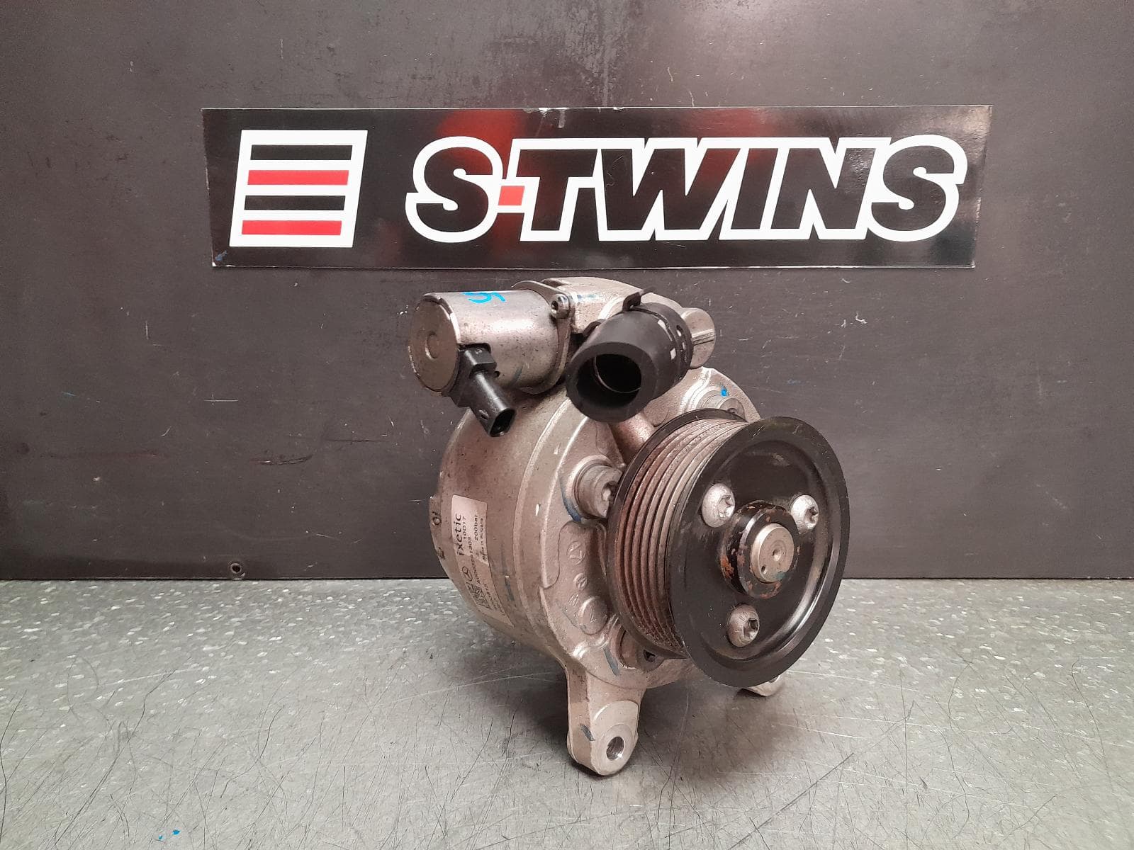 Used auto part listing image: 2017 MERCEDES GLS CLASS STEERING PUMP X166, 01/16-07/19 0000356637