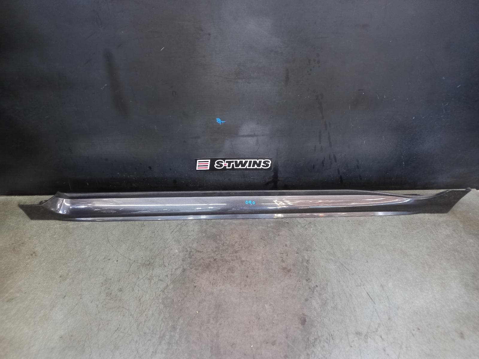 Used auto part listing image: 2017 SUBARU WRX SIDE STEP SKIRT ASSY, V1, 03/14-10/21 0000365883