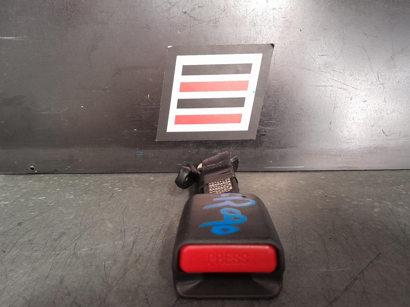 Used auto part listing image: 2017 SUBARU WRX SEAT BELT STALK CENTRE REAR, SEAT BELT STALK ONLY, V1, 03/14-10/21 0000365960